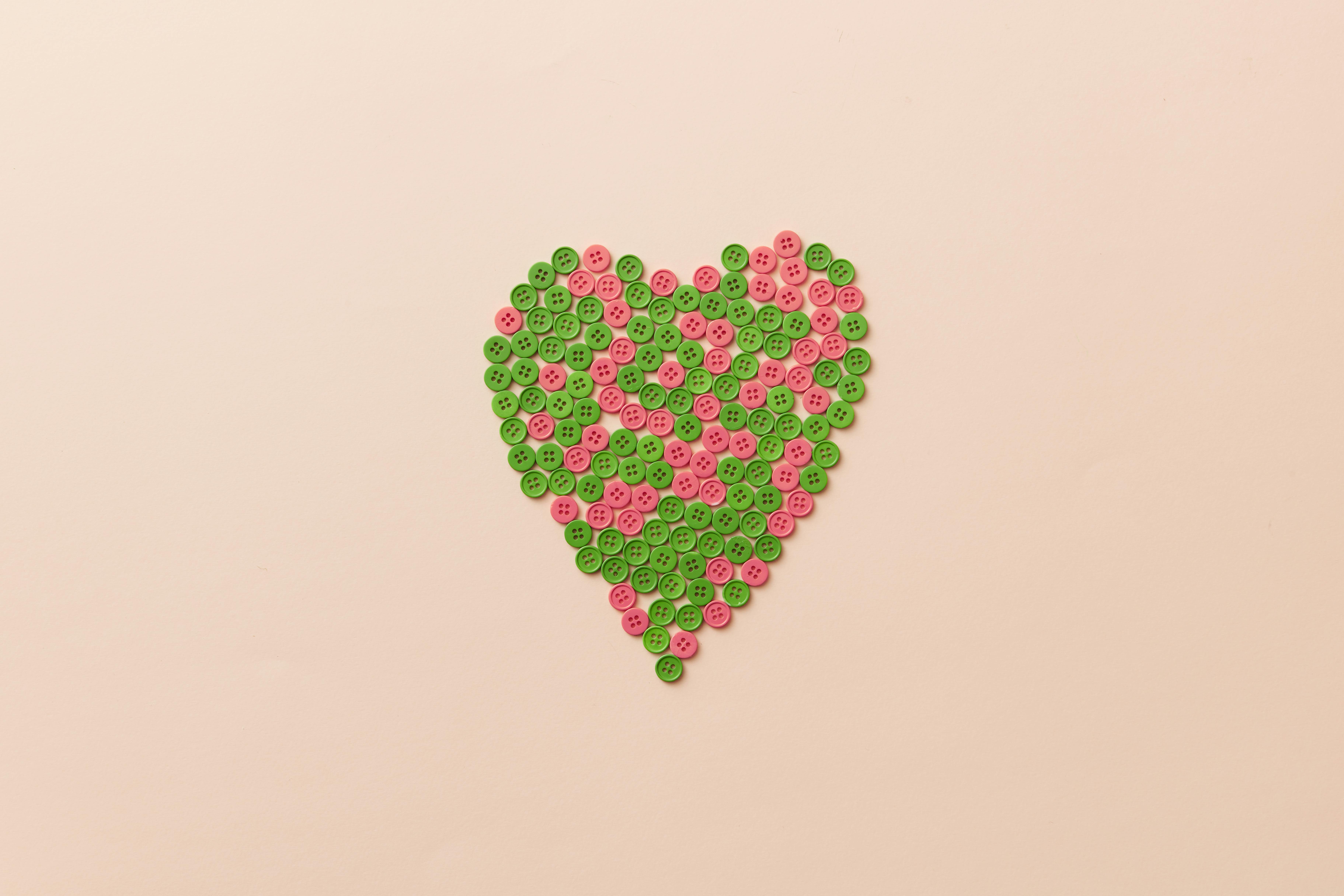  simple heart shaped bath fizzies