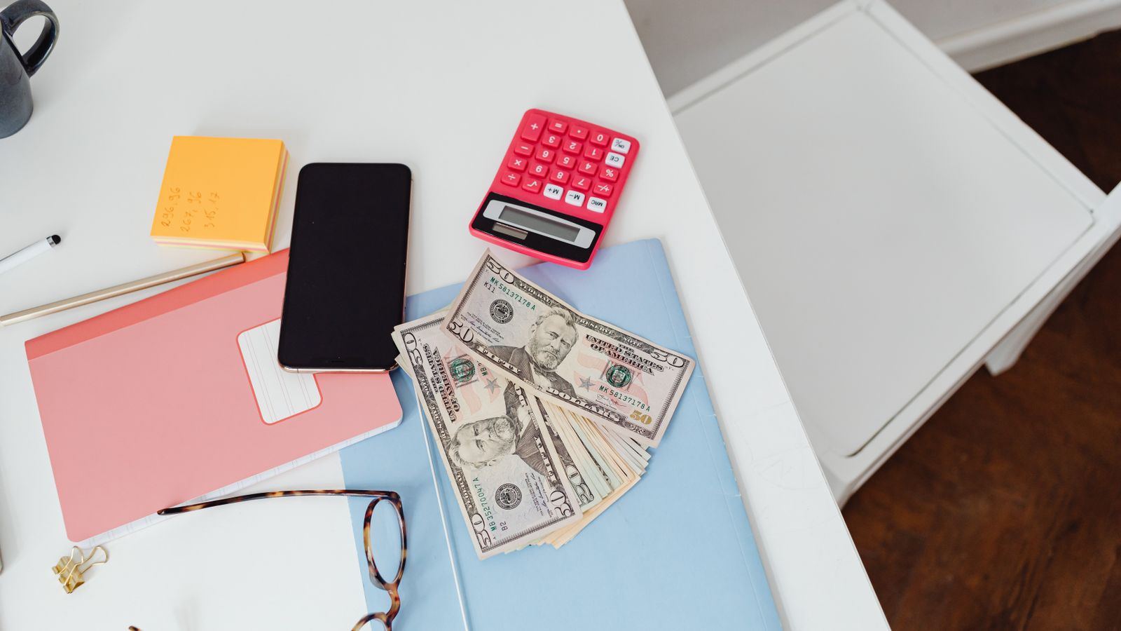 Same $2 Token Price, Ten Times the Bill: Budget the New Mid-Tier Models by Finished Job