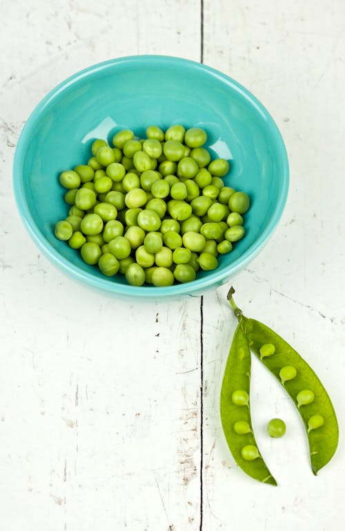 Free Bunch Of Green Peas Stock Photo