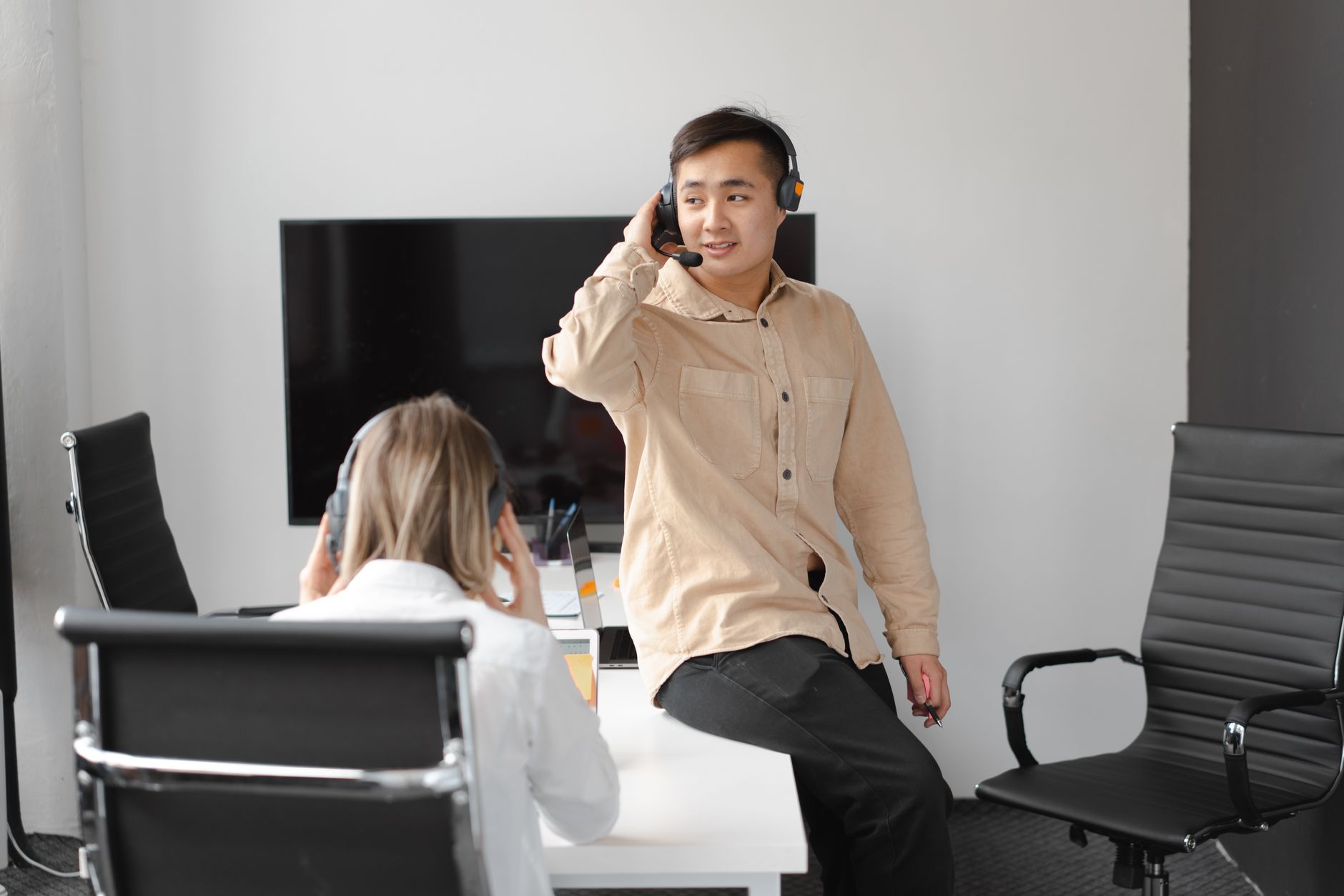 How Much Does an AI Phone Agent Cost? (Real 2025 Pricing)