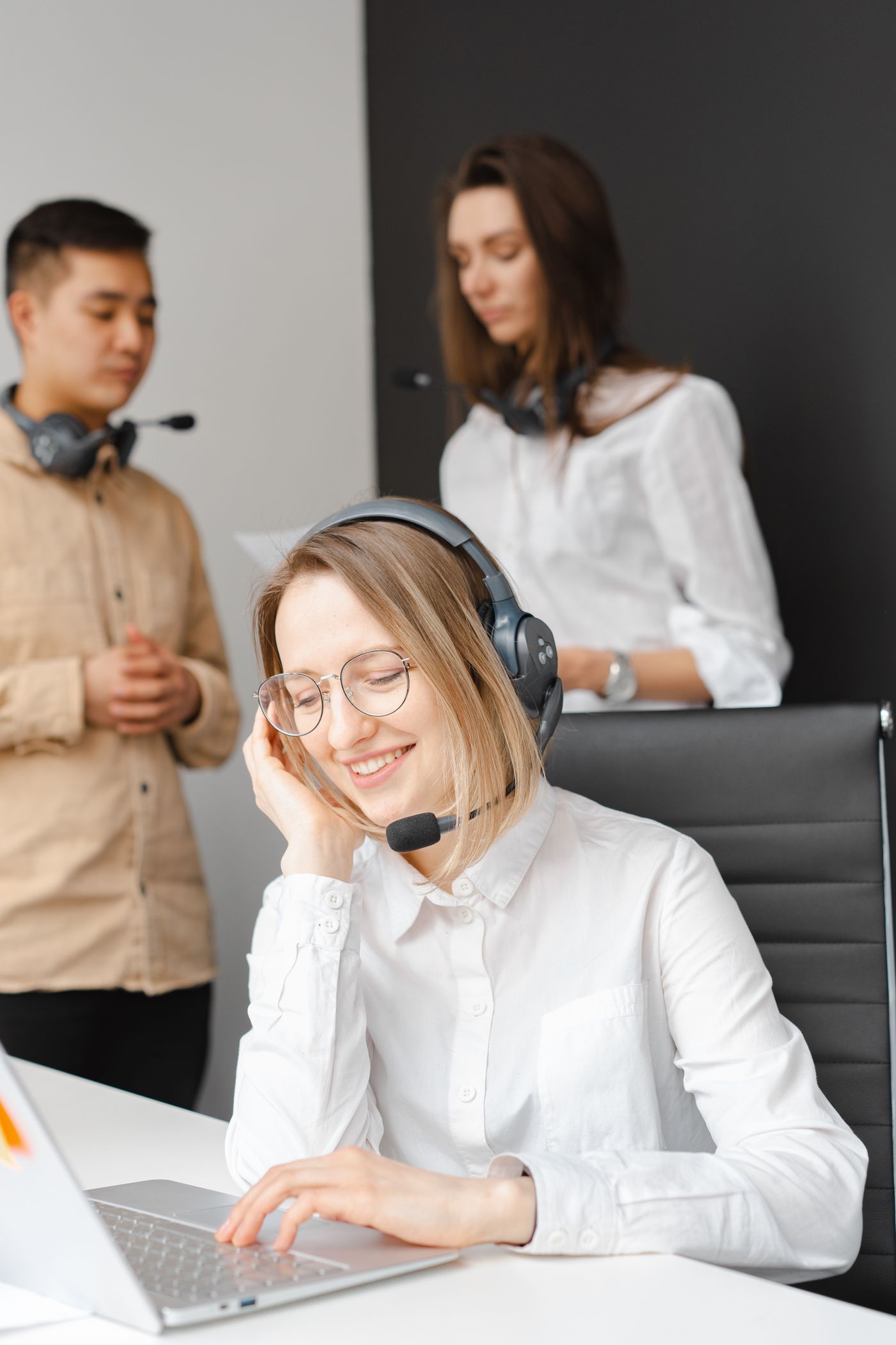 Professional customer support agent working on customer communication