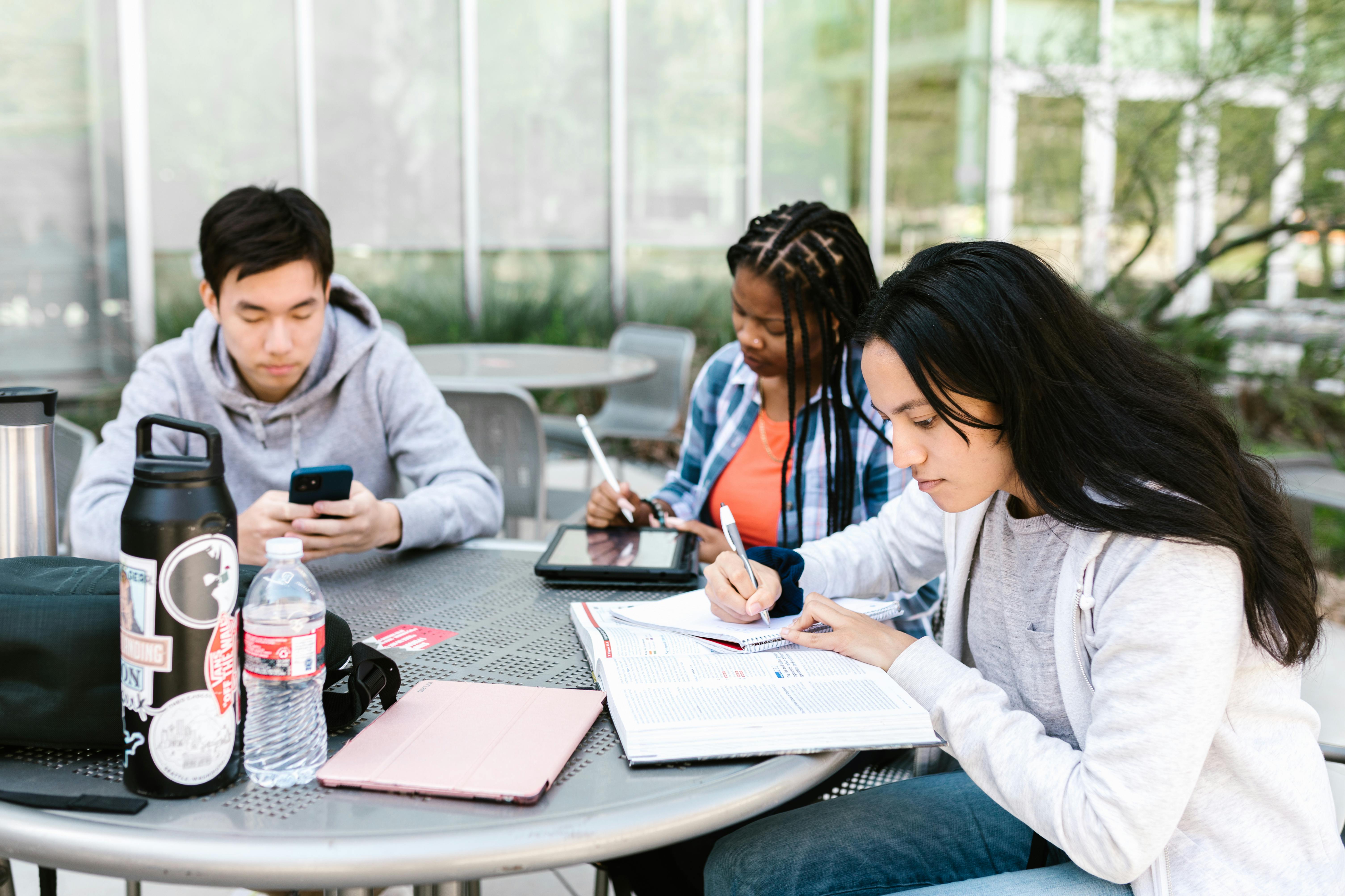 college students studying