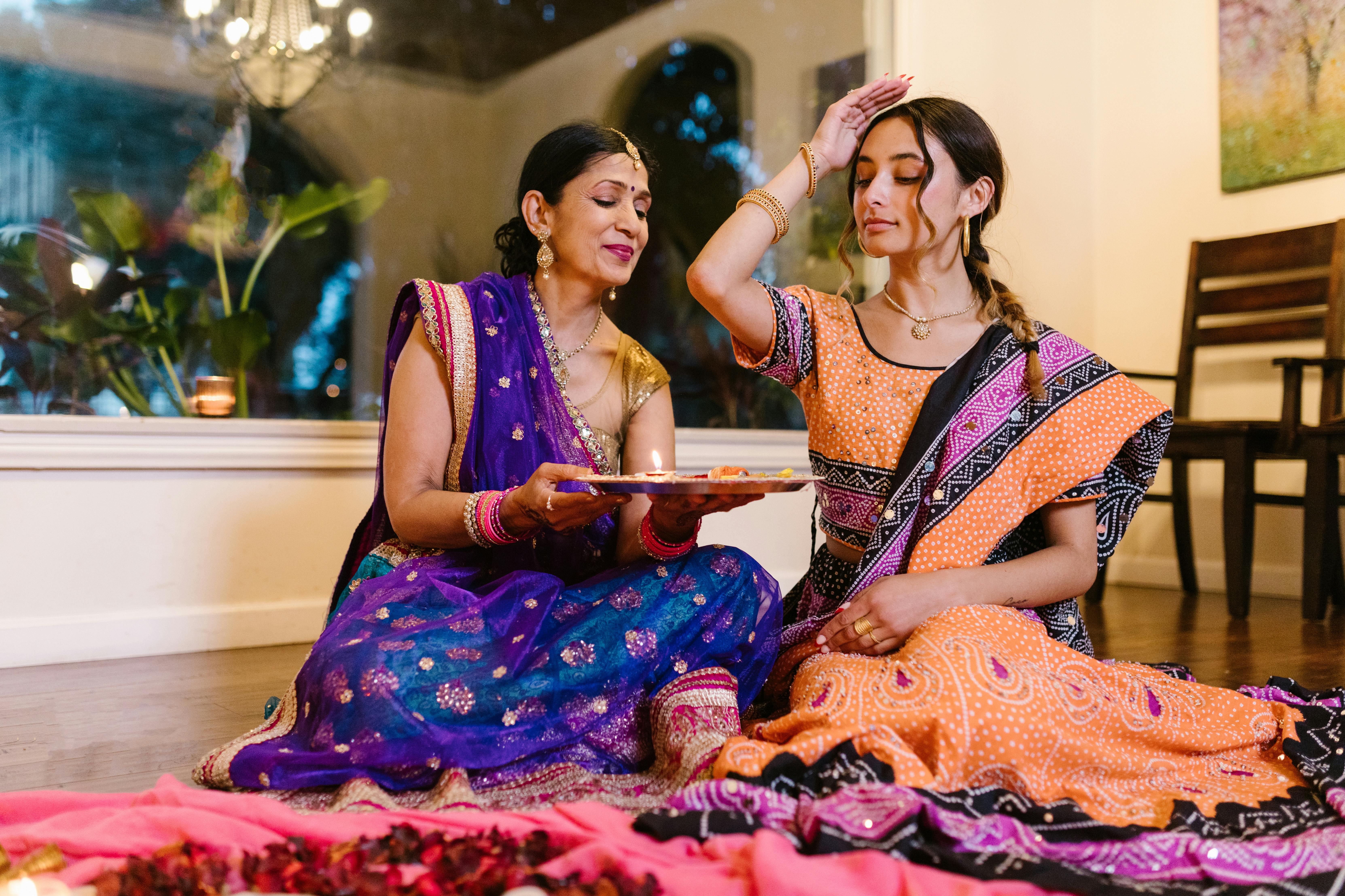 Diwali photoshoot Ideas | Beautiful dress designs, Diwali, Beautiful dresses