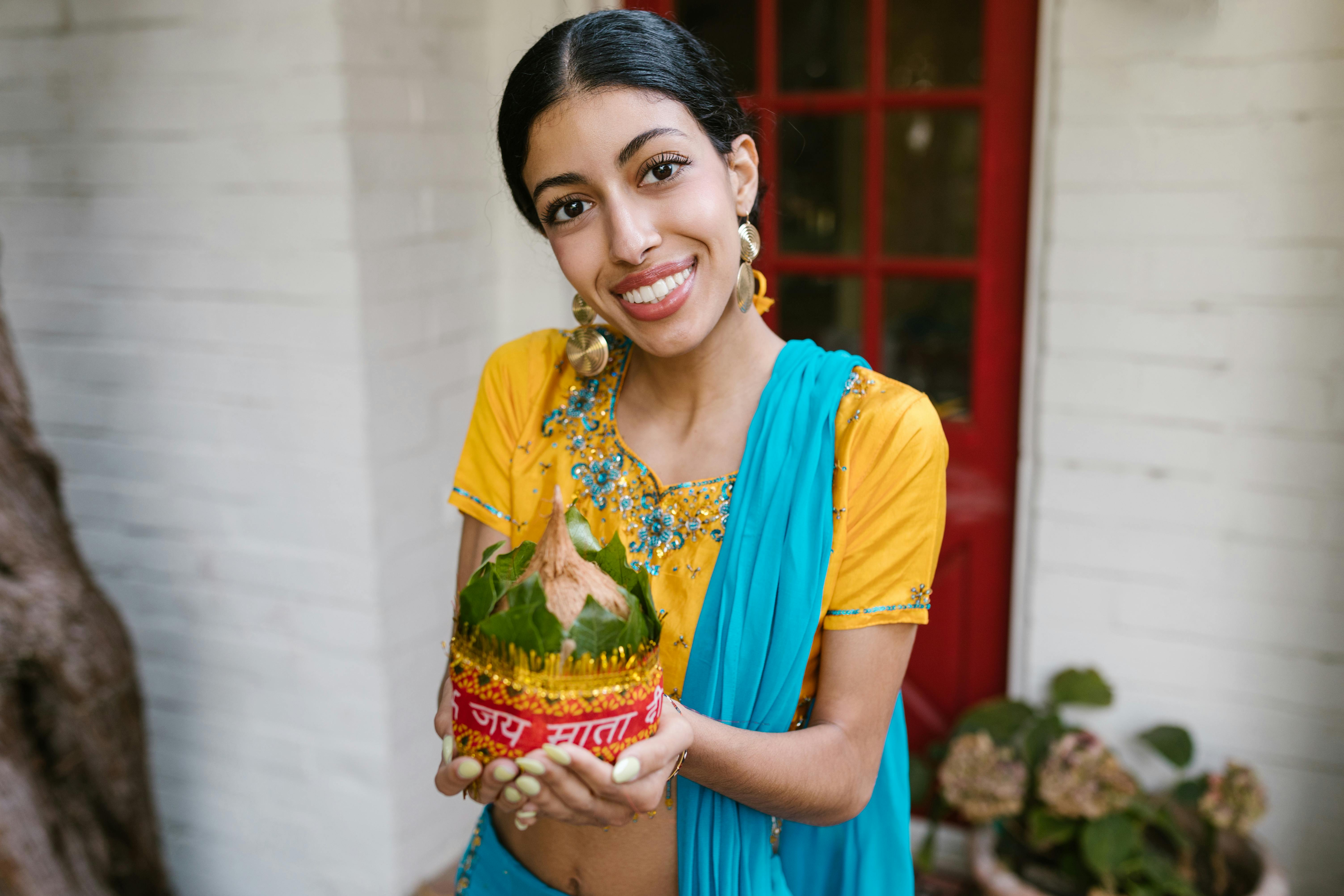 Saas Bahu Achaar Pvt. Ltd. Web Series: Release Date, OTT Platforms, Review, Trailer, Star Cast, Songs, Posters — Photo by RDN