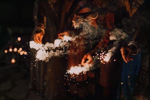 Základová fotografie zdarma na téma diwali, držení, festival světel