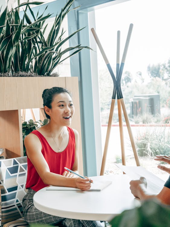 How To Awestruck Recruiters By Listing Your Achievements On Your Portfolio