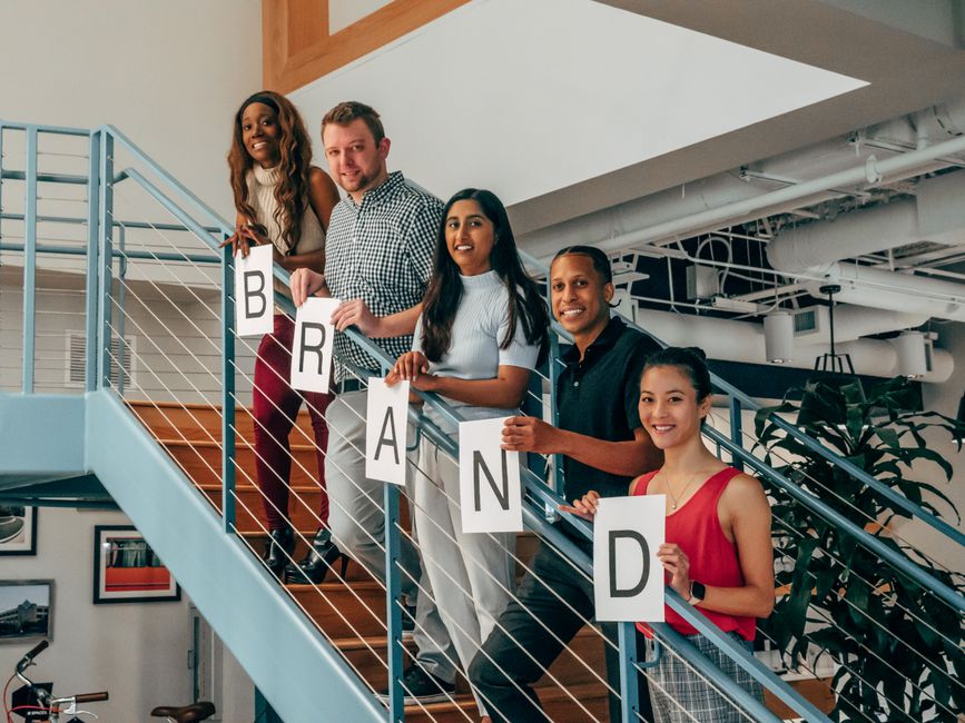 Cohesive brand kit applied to diverse post styles Cohesive brand kit applied to diverse post styles