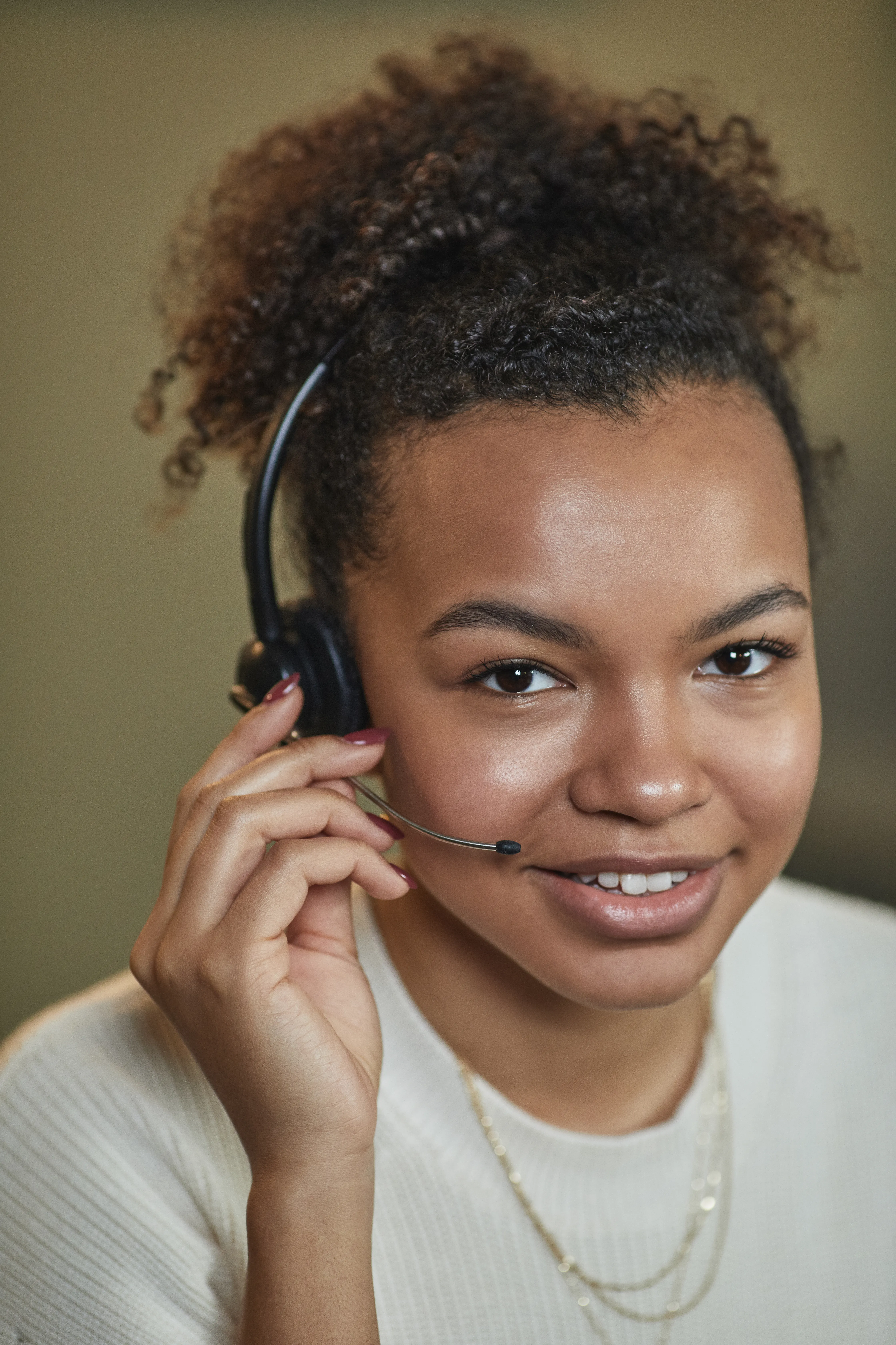 Portrait of Jasmine Hales, CEO and founder of Open Horizon Travel & Food Company