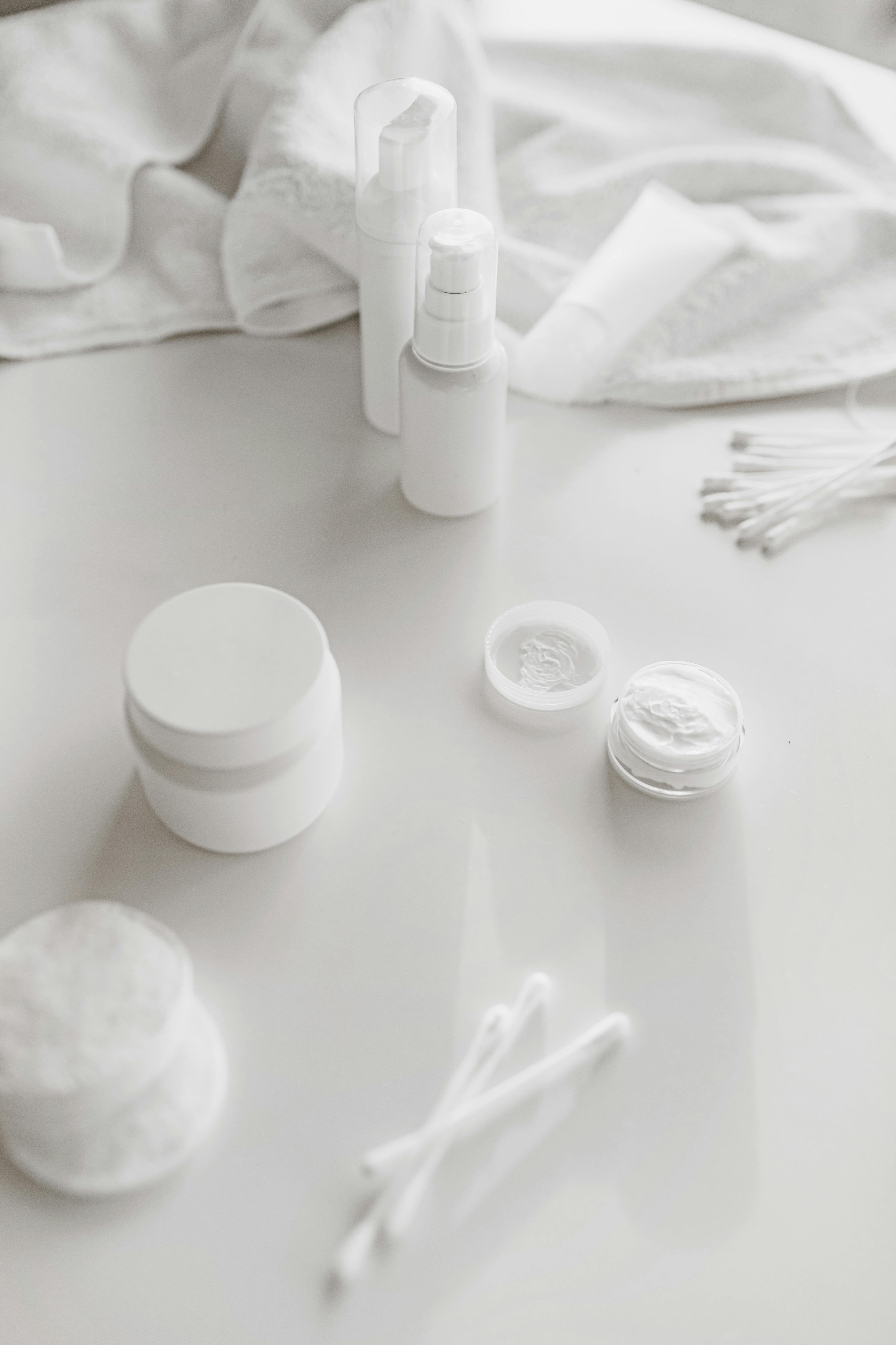 Close-Up Shot of Cosmetic Products · Free Stock Photo