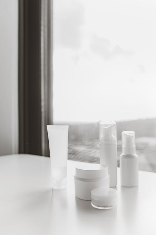 Free Close-Up Shot of Skincare Products Stock Photo