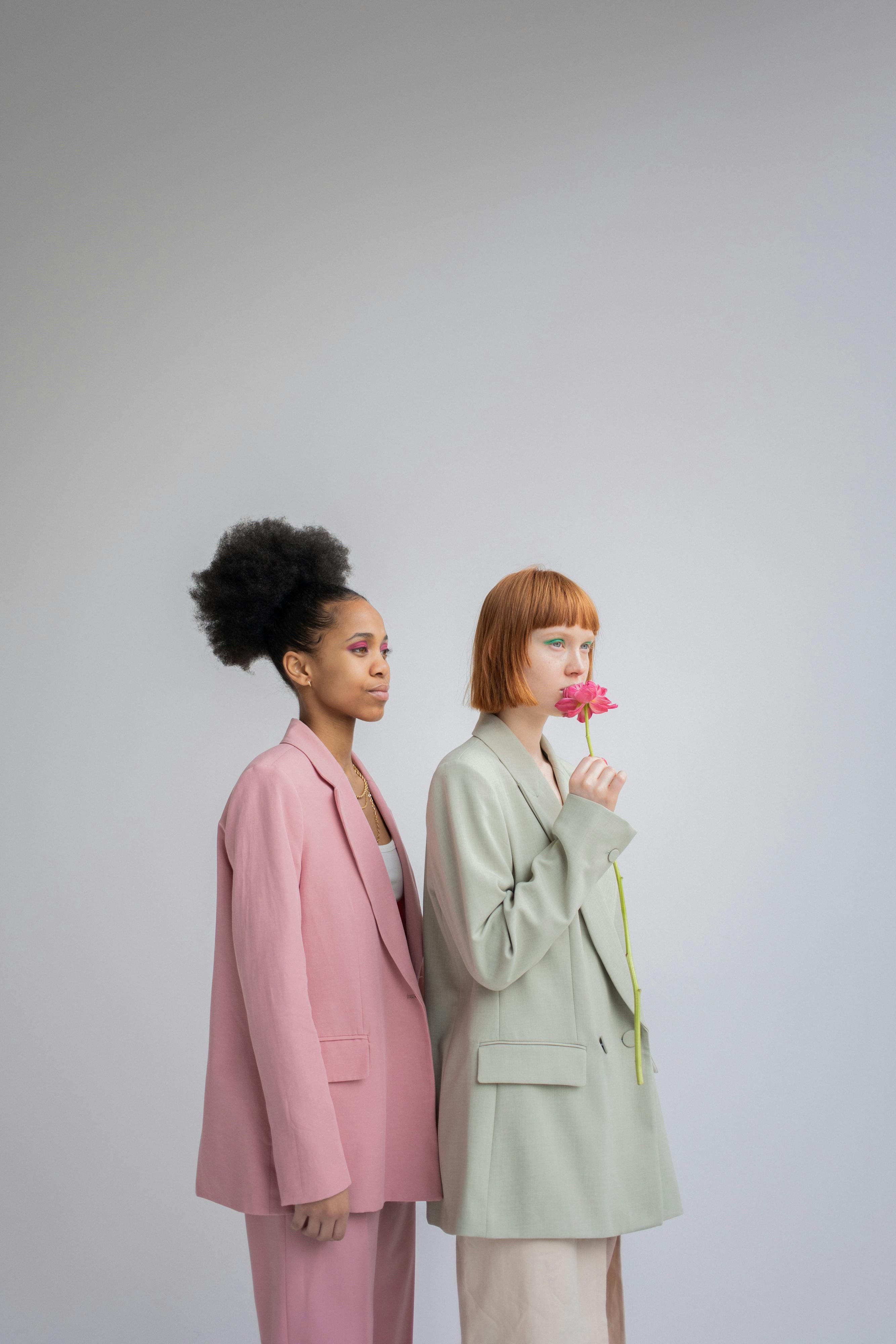 How can a woman smell good without perfume?