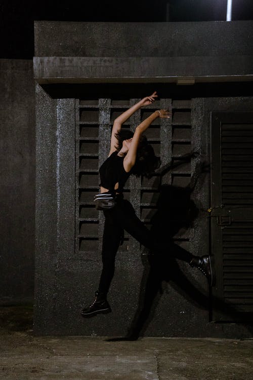 Foto profissional grátis de ação, acrobata, agilidade