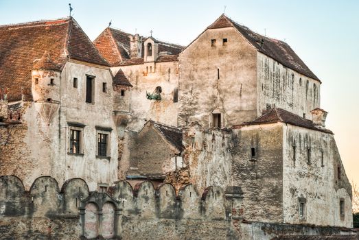 Explore the ancient ruins of Burg Seebenstein, a captivating historical castle.