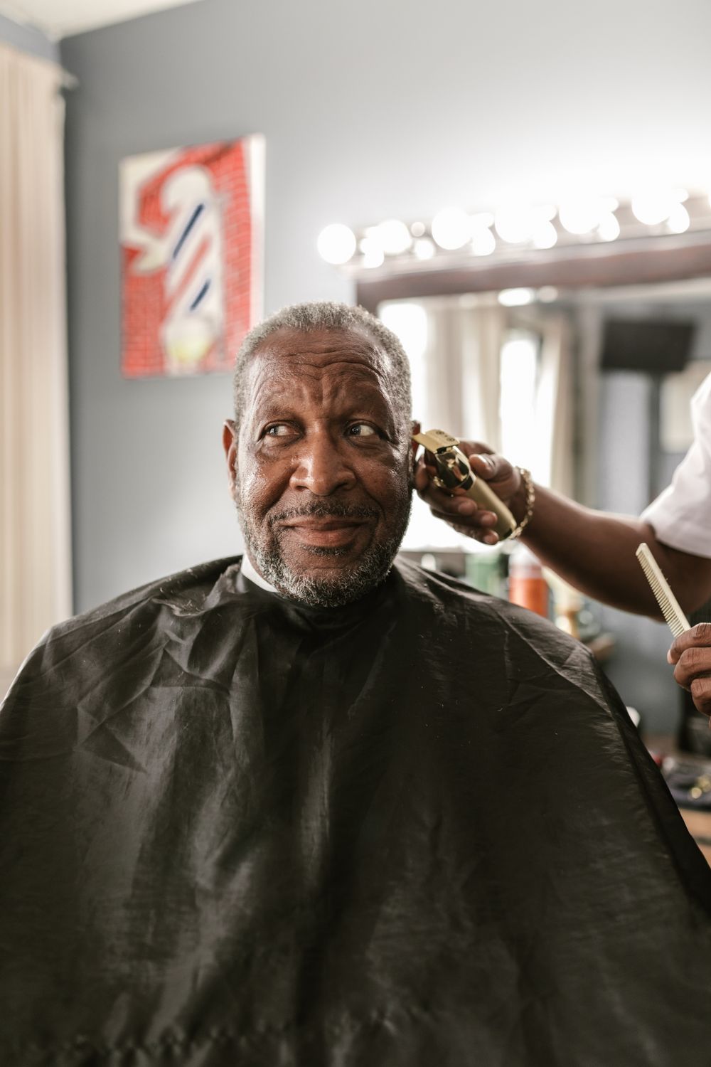 Client noir dans un barber shop