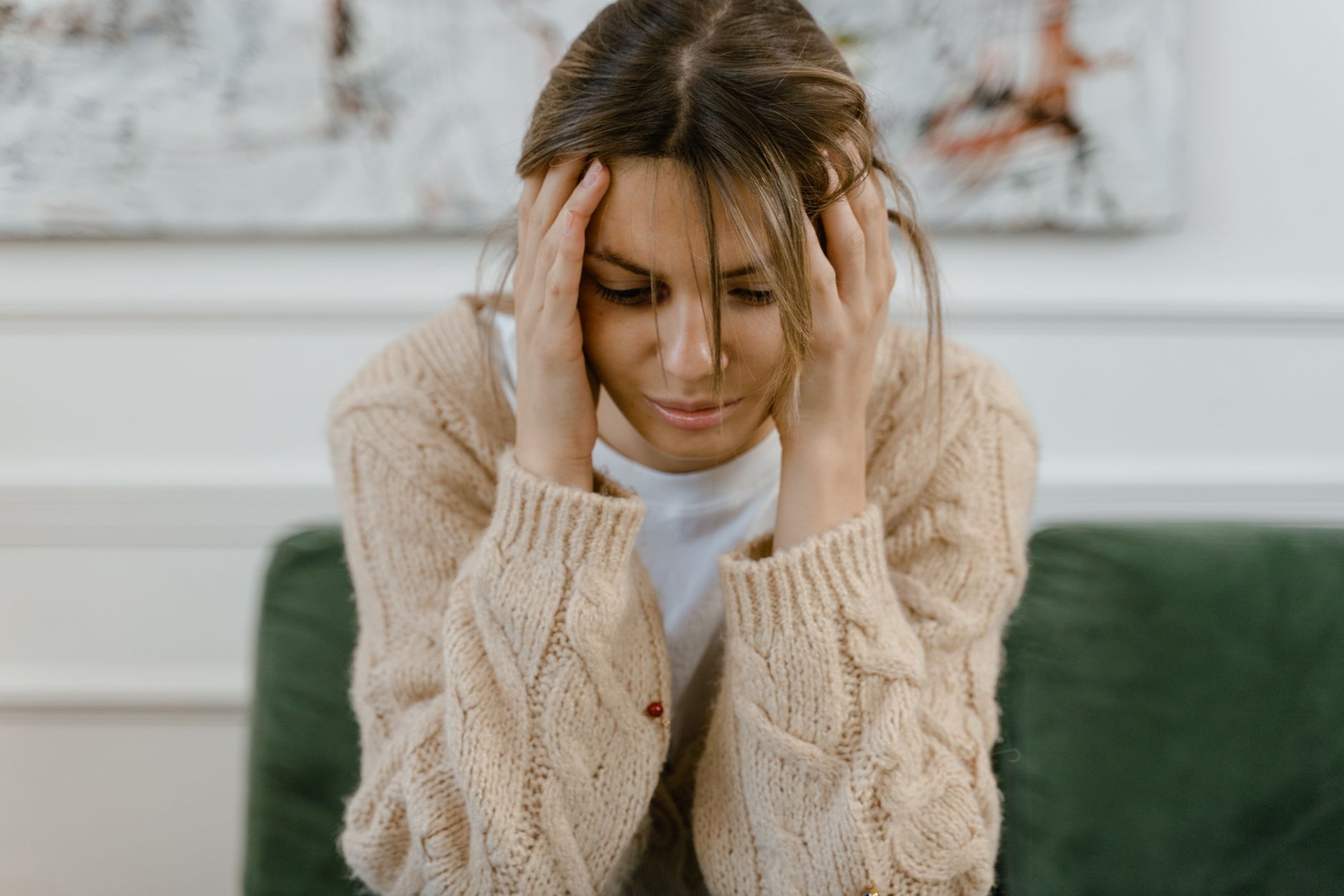 Migraine Relief: How a Neurologist Can Be Your Champion