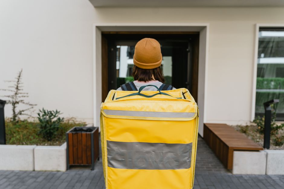 food delivery bag at doorstep