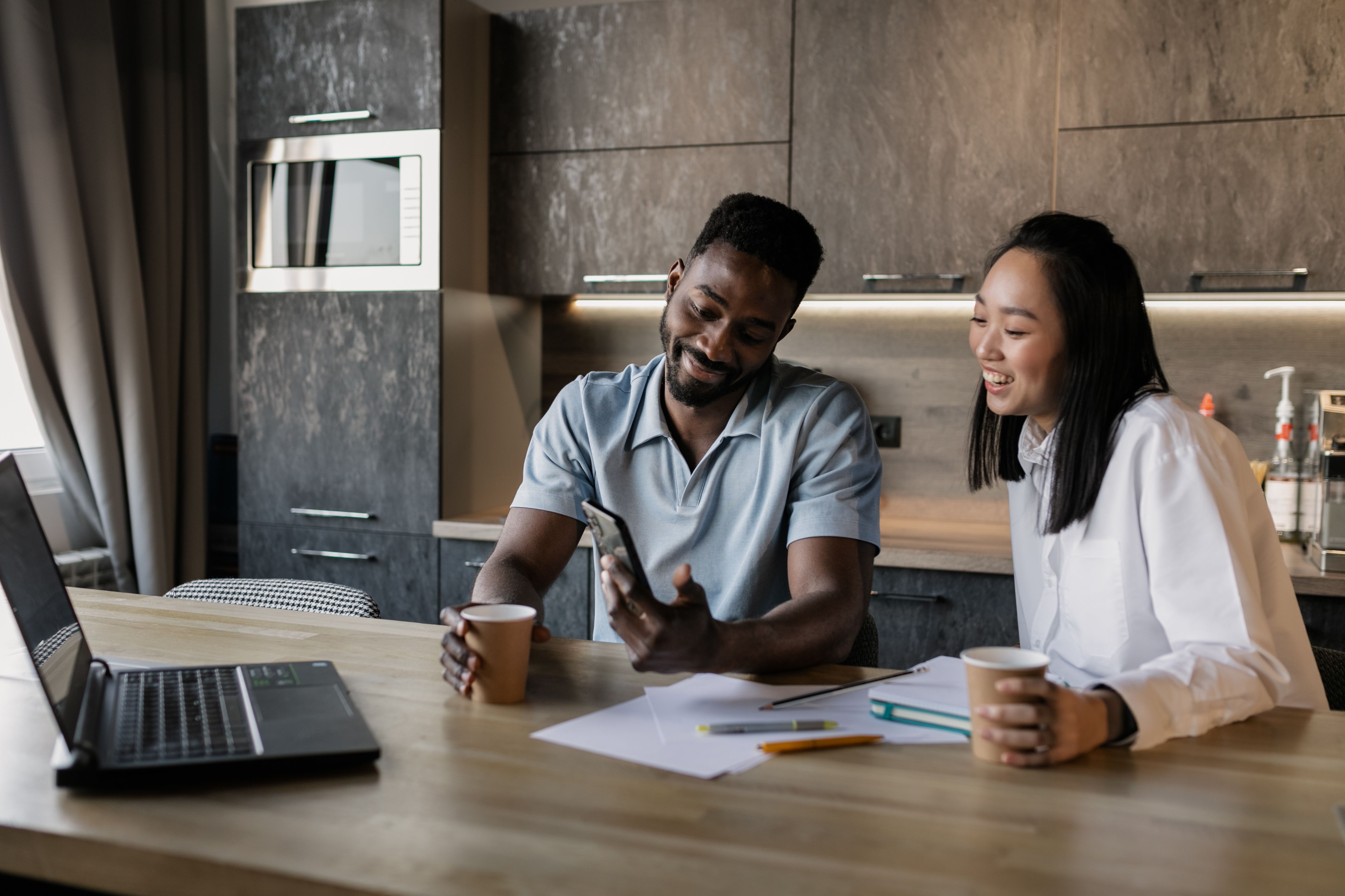 Klarna Fintech PM Salary Negotiation Guide 2026: Equity vs Cash Tradeoffs