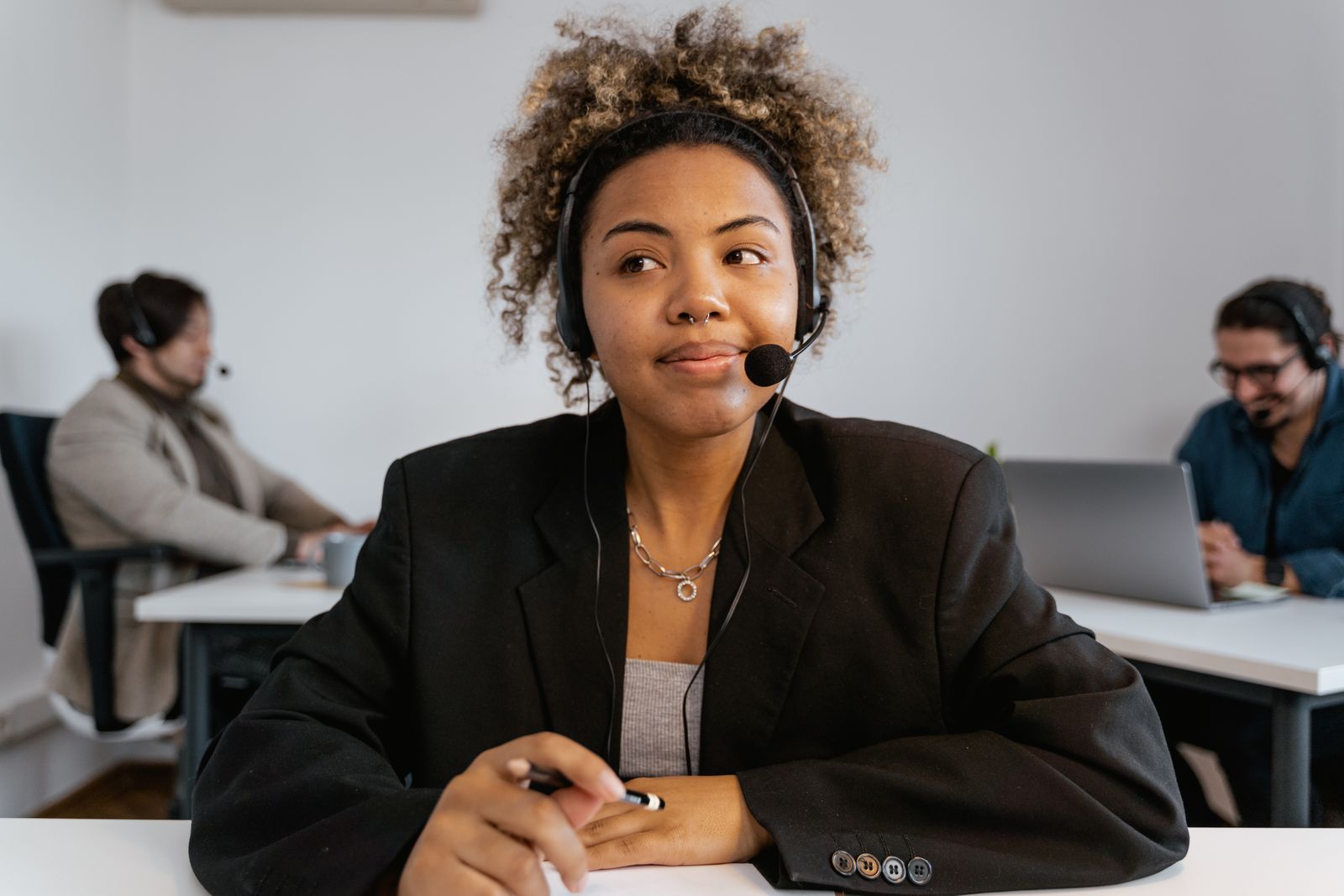 In-house vs outsourced customer support in Africa: a cost comparison