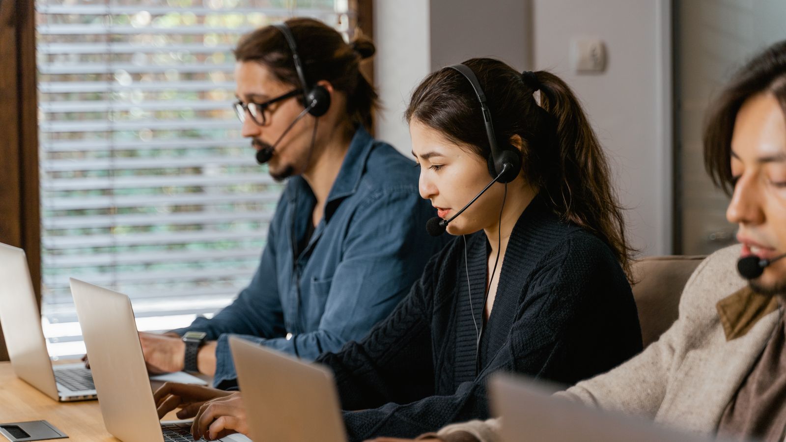 phản hồi đánh giá khách trên booking