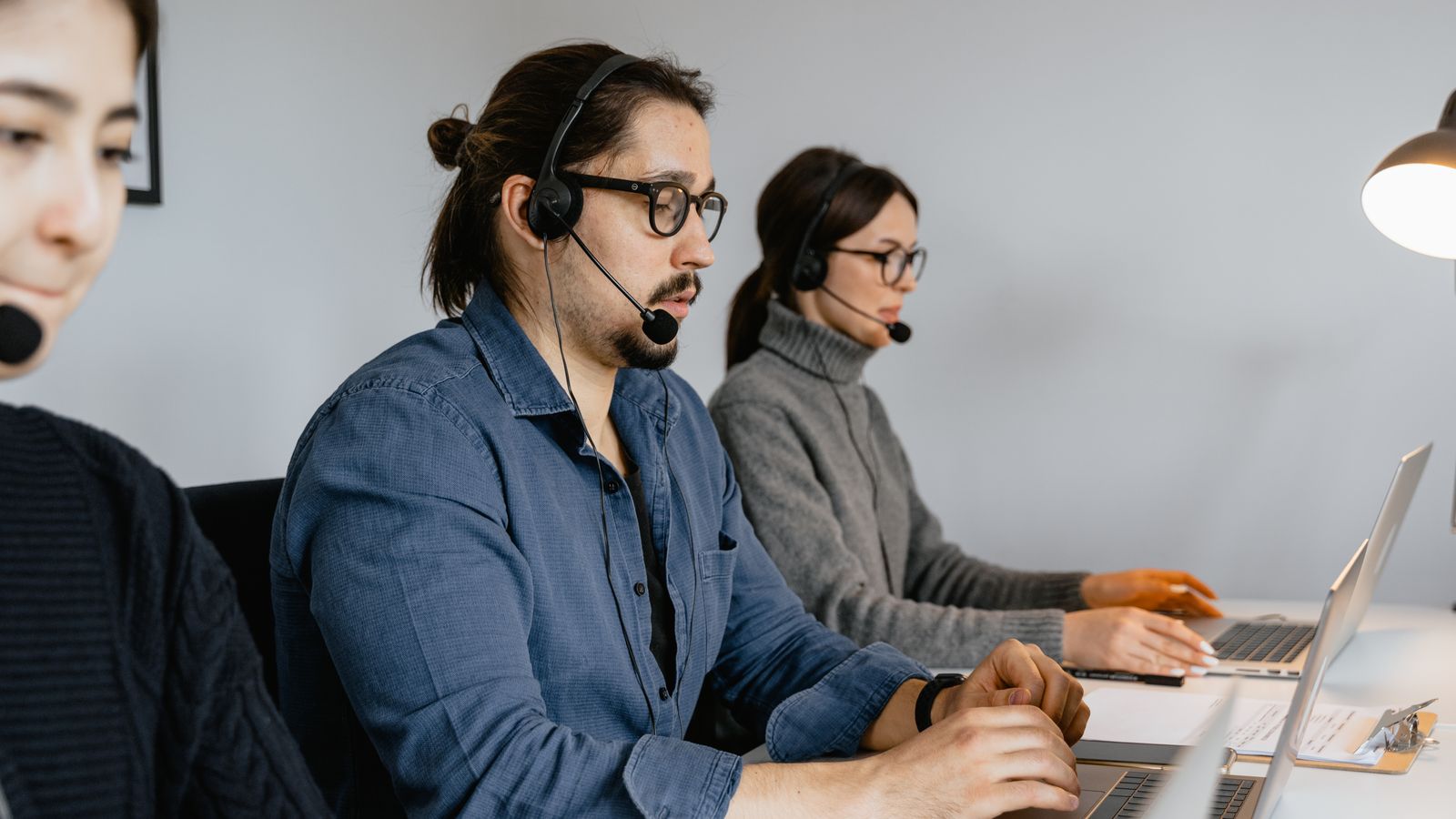 phản hồi đánh giá khách trên booking