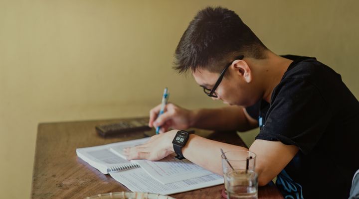 2026 downturn: why skill-up has become the new career insurance