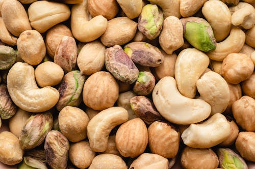 Free A Close-up Shot of an Assorted Nuts Stock Photo