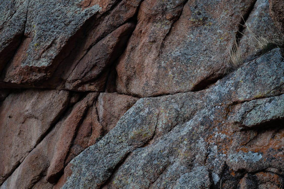 Close Up Photo of Brown and Gray Rock Formation