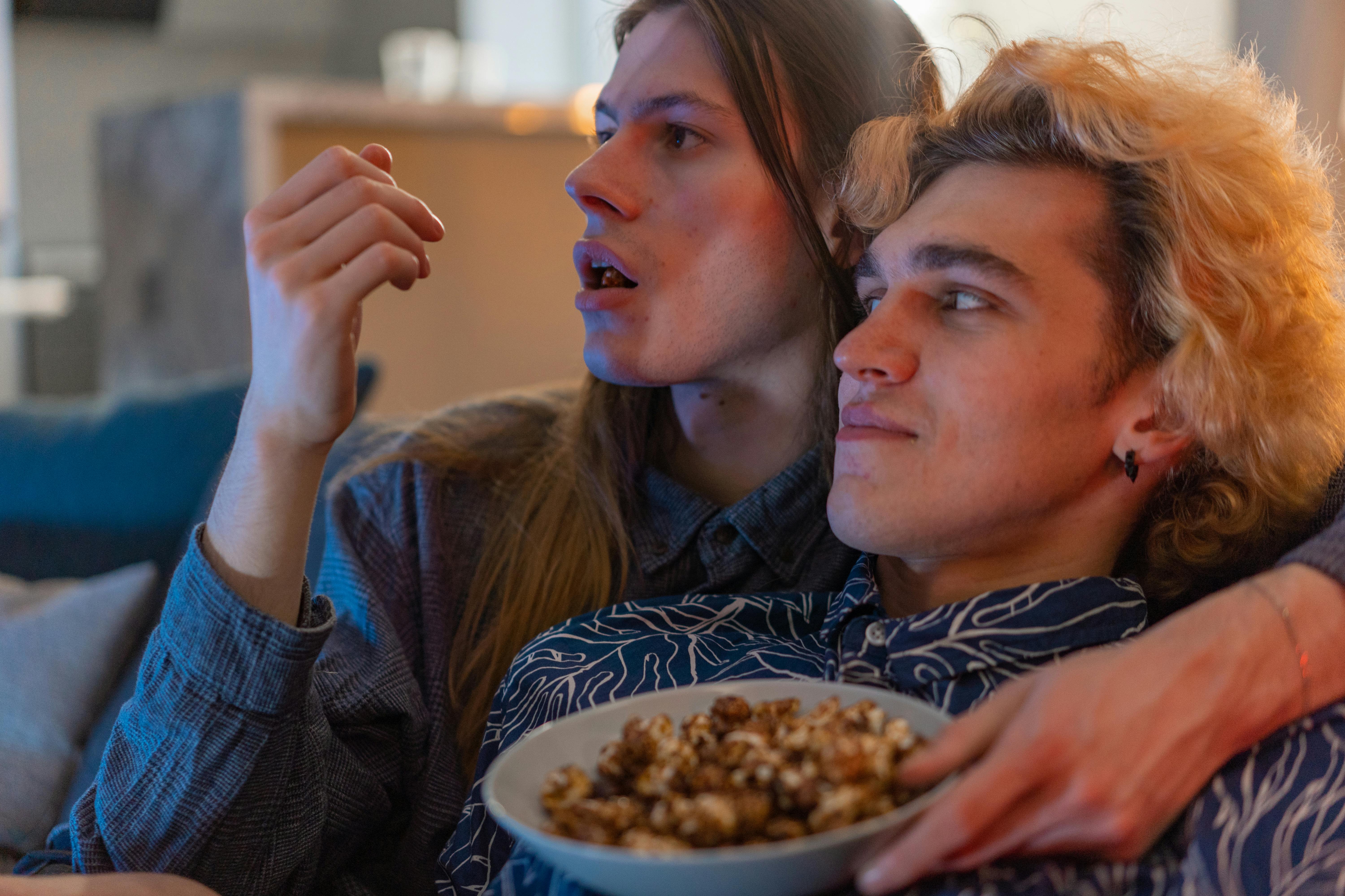 His &amp; Hers movie review &amp; film summary — Photo by Mikhail Nilov on Pexels