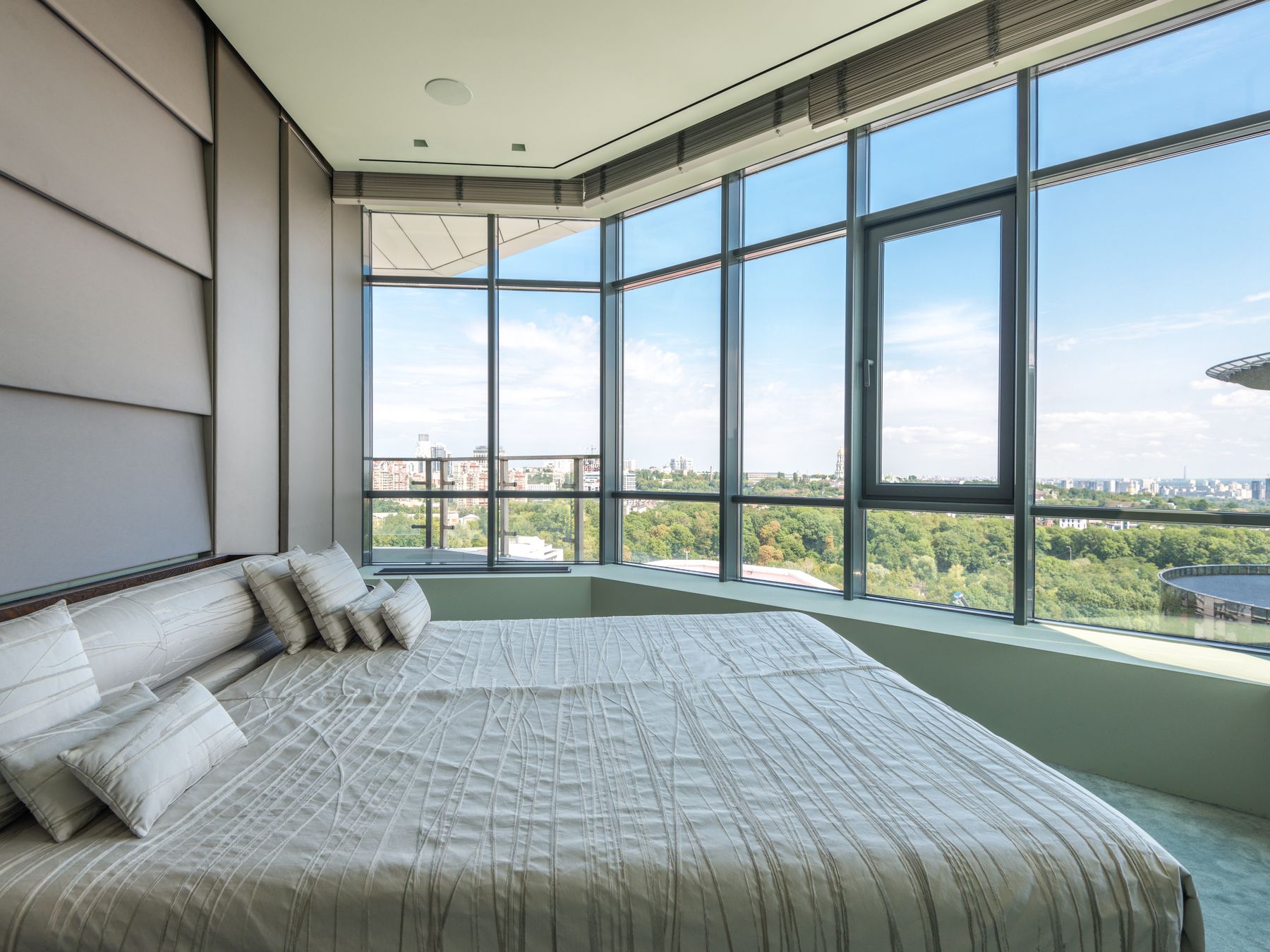 Billingsgate — professional movers carrying furniture on a house move