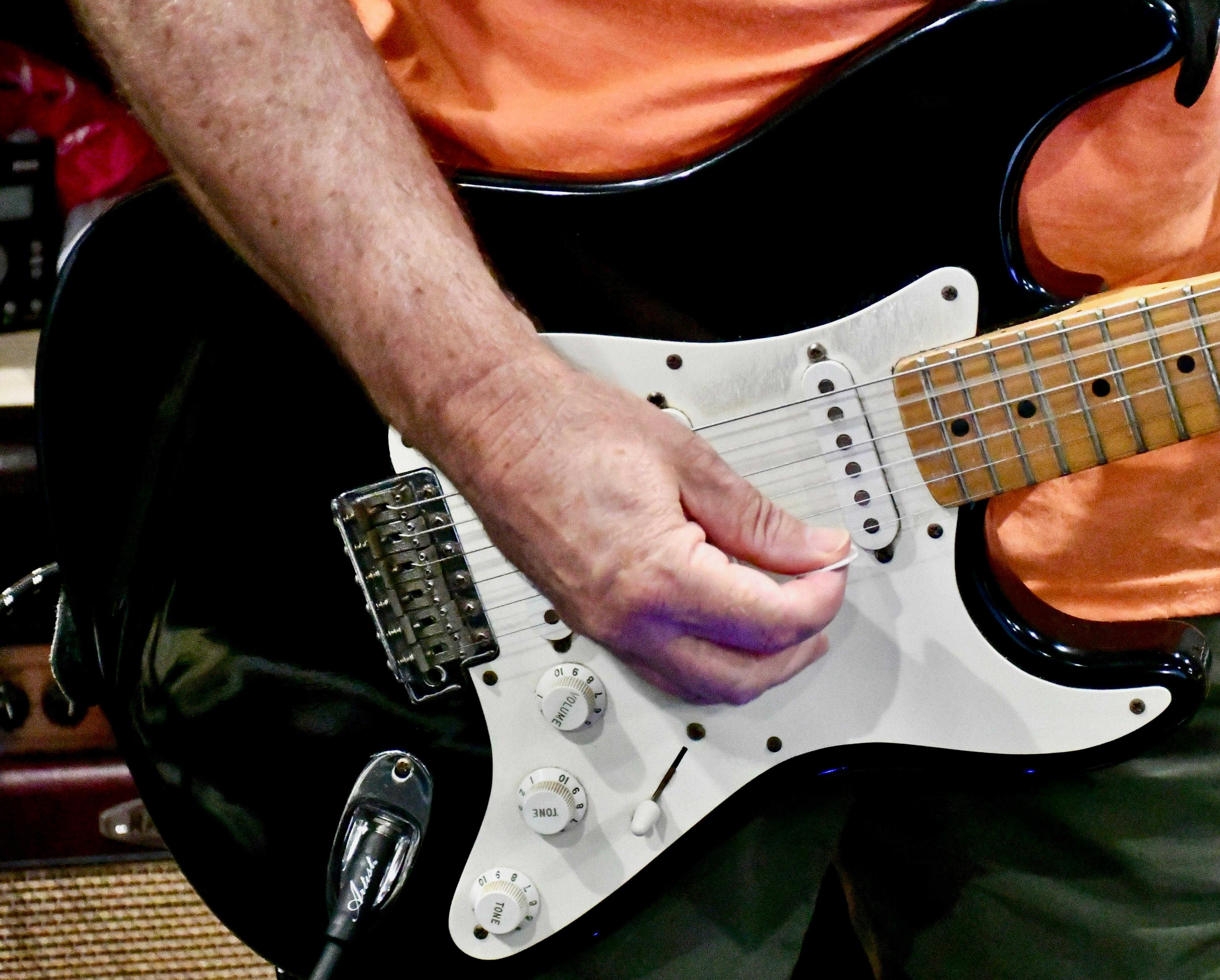 Free stock photo of electric guitar, electric guitars, live music