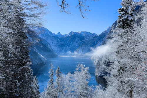 Fotografi Pegunungan Selama Musim Dingin