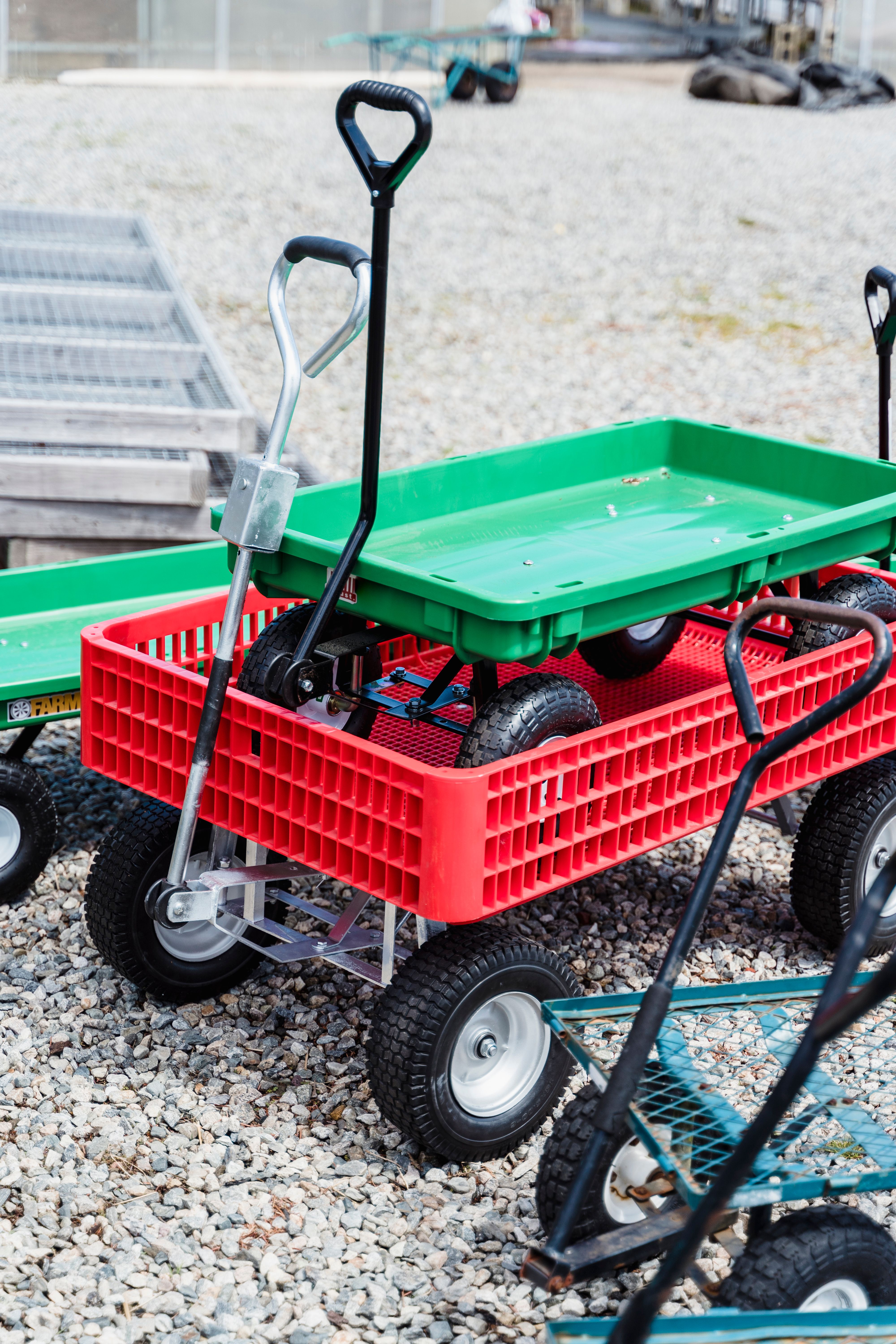 Yard dump cart