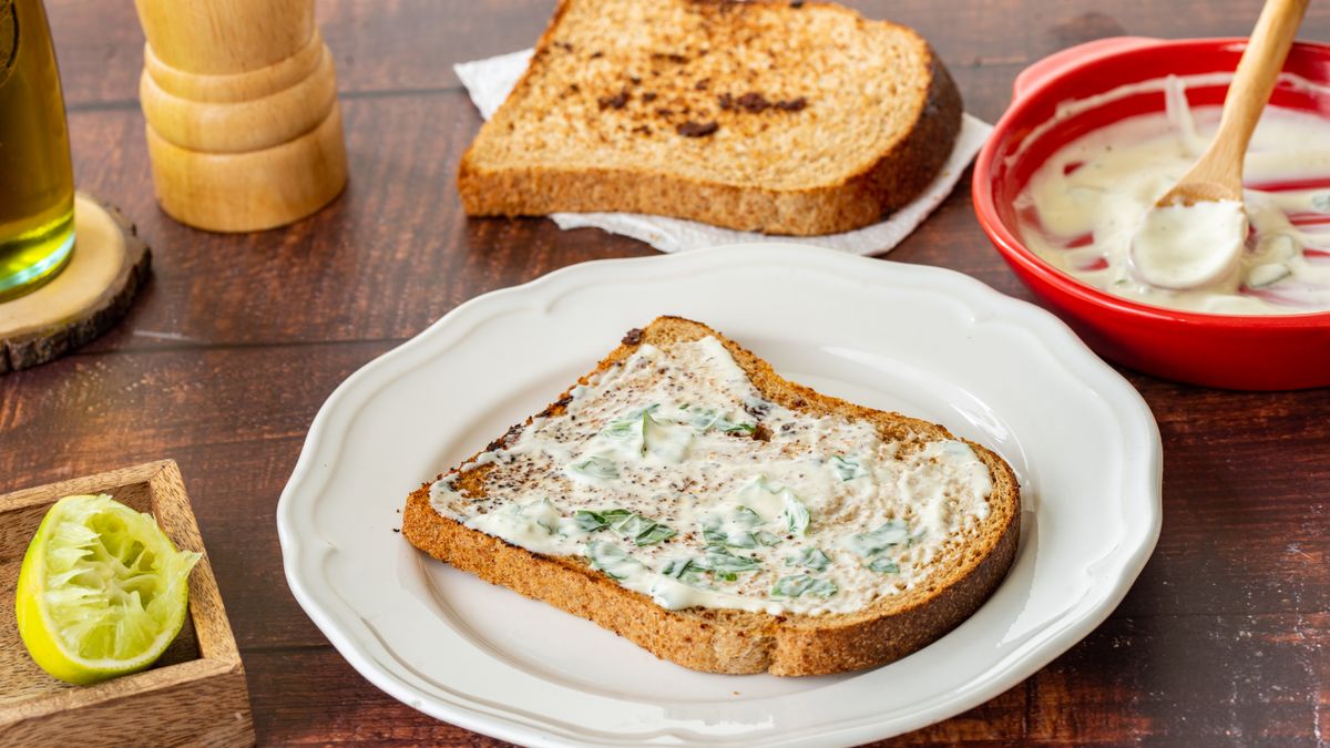 Toast with labaneh and olives