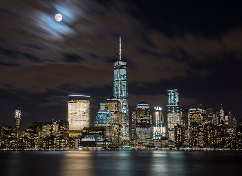 免費 紐約市在夜間 圖庫相片