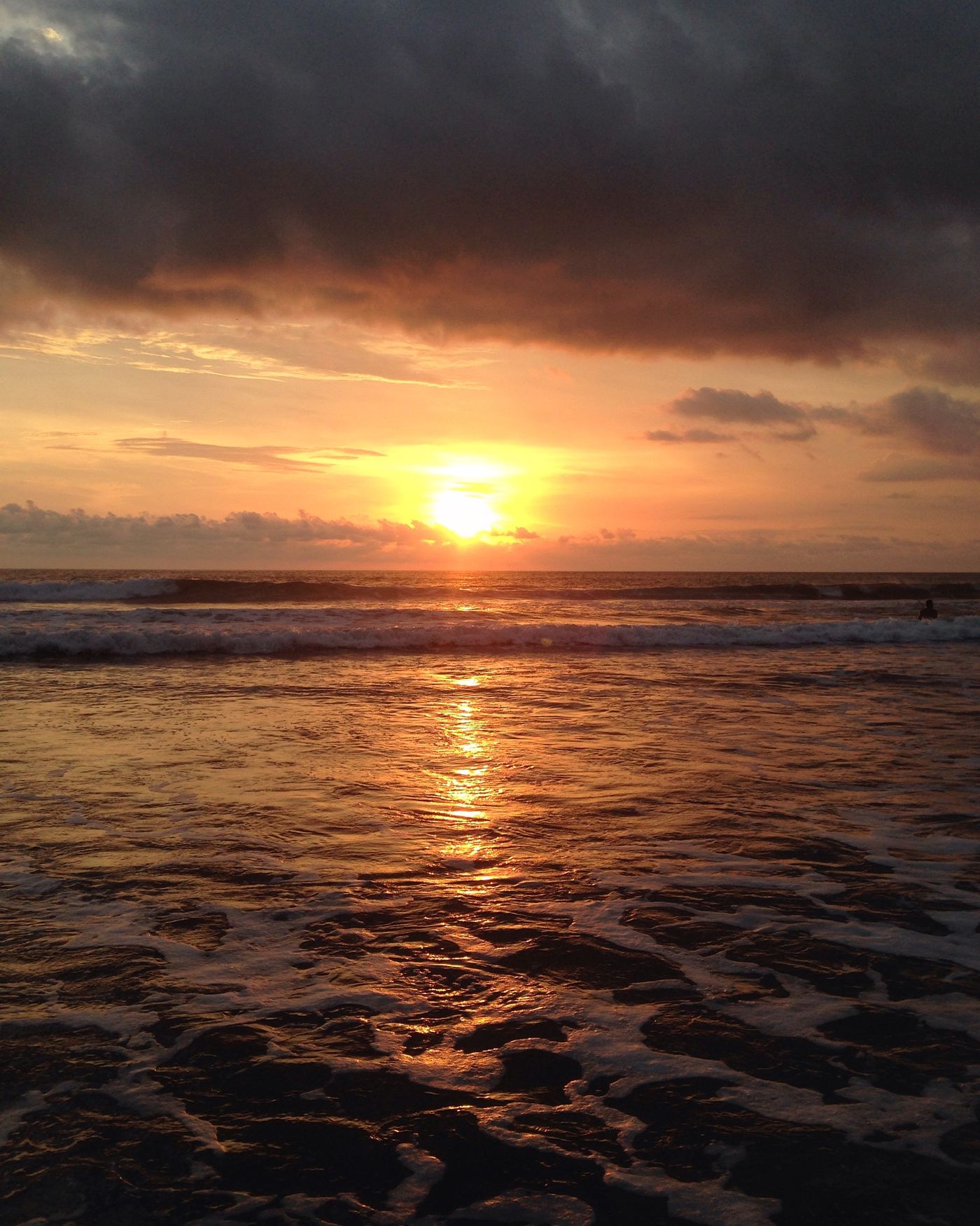 Jimbaran Bay South Bali 2026 beach sunset and seafood dinner guide
