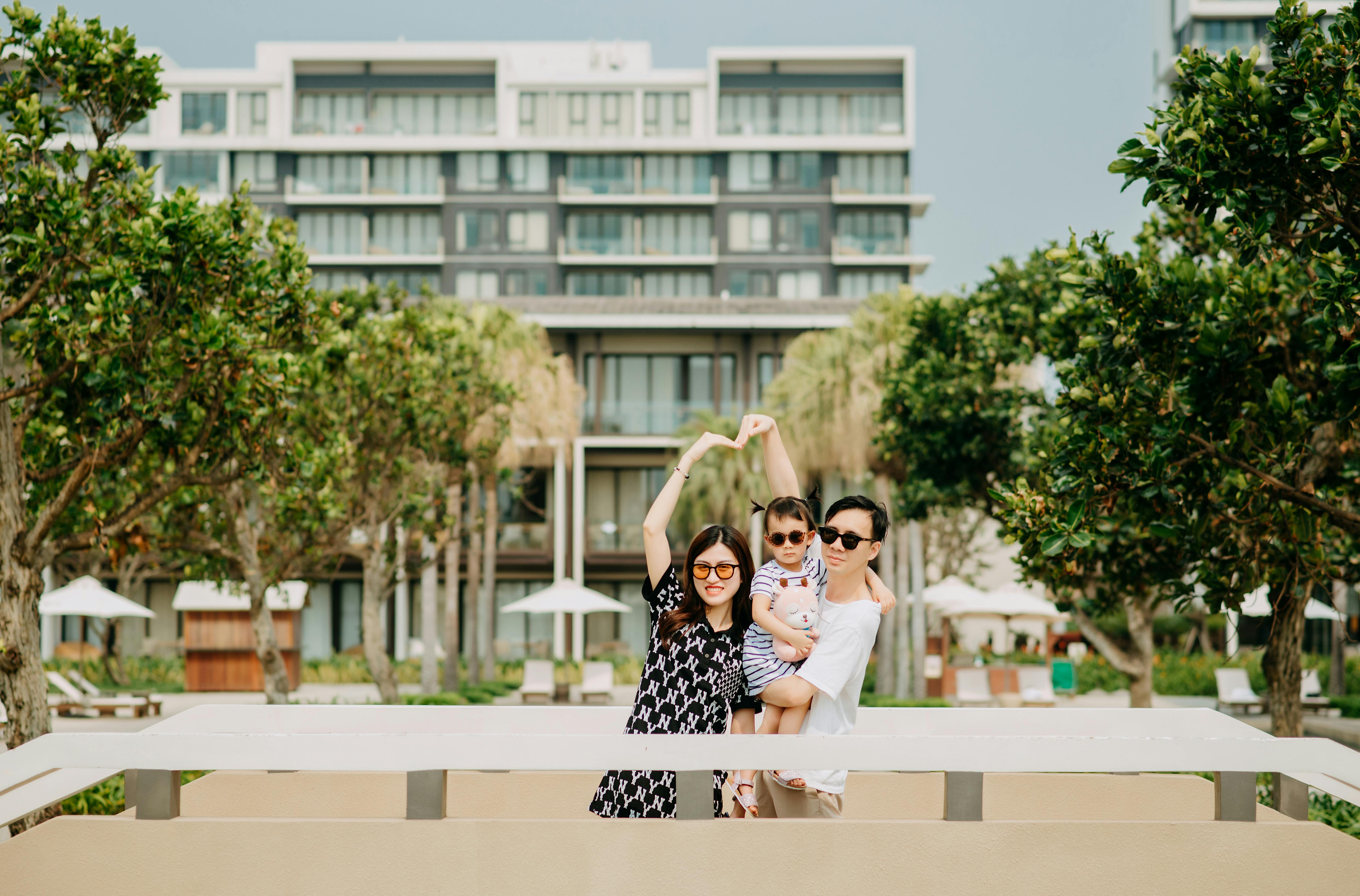 I wanted to prioritize travel for my family of 5, so I learned how to maximize credit card points and started a travel fund —