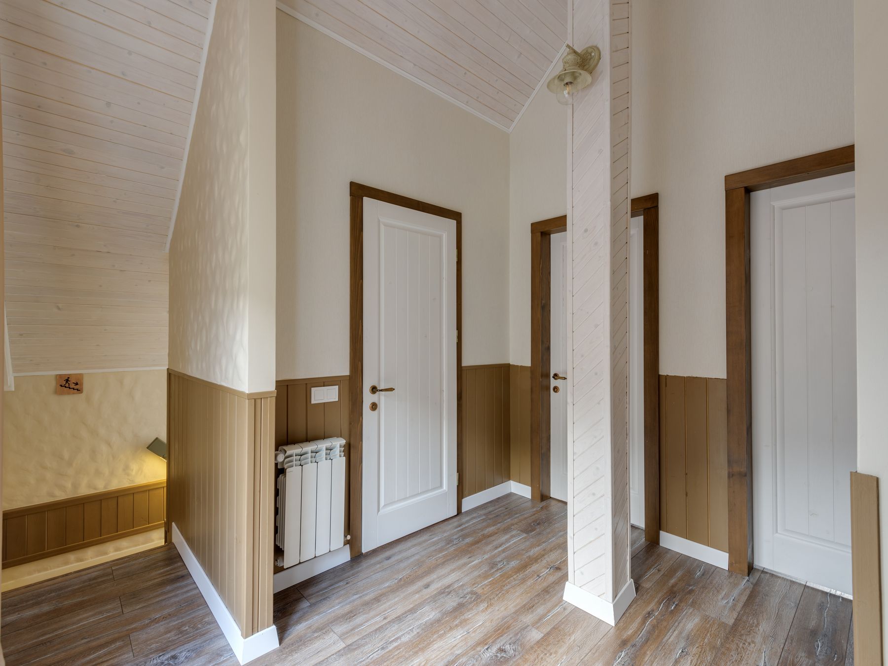 Plastering and Skimming in Spitalfields — woodwork brushed to a crisp, smooth line