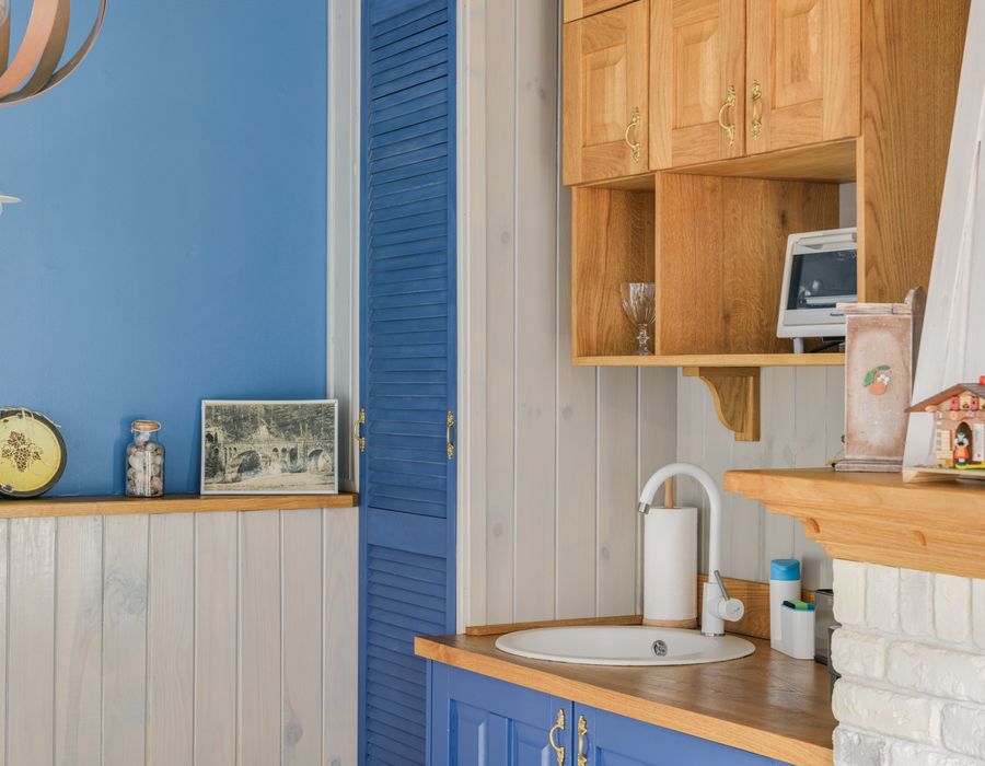 Small kitchen remodel Laguna Beach cottage