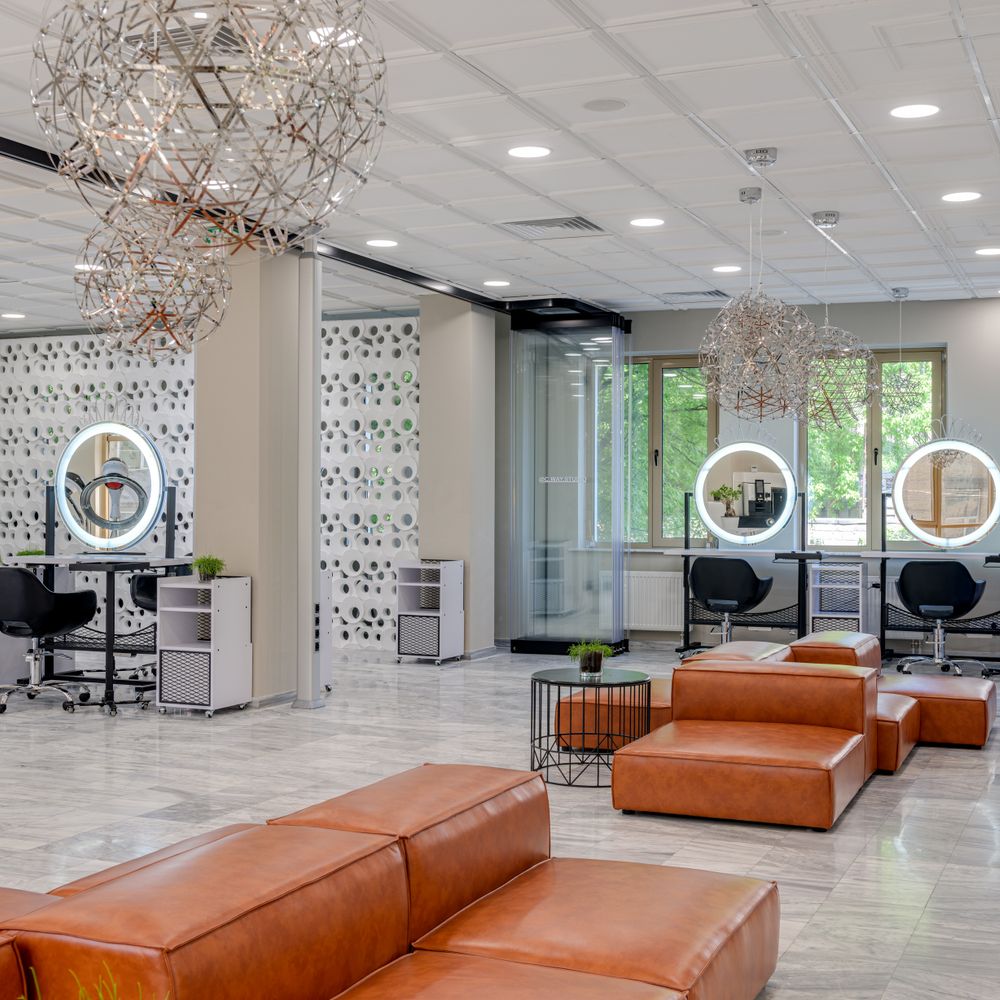 Commercial Decorating in Uxbridge — a freshly painted, spotless finish