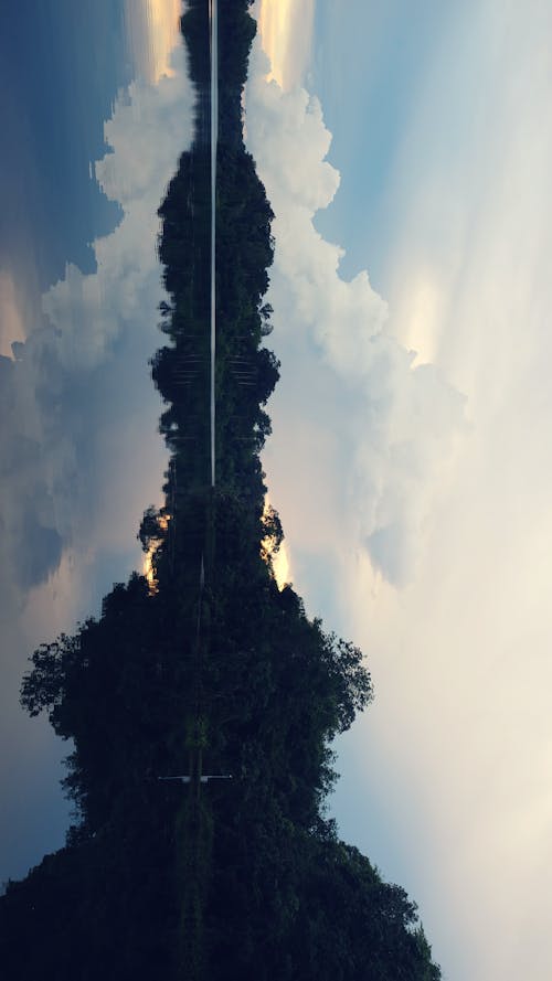 Darmowe zdjęcie z galerii z błękitne niebo, chmury, odbicie nieba