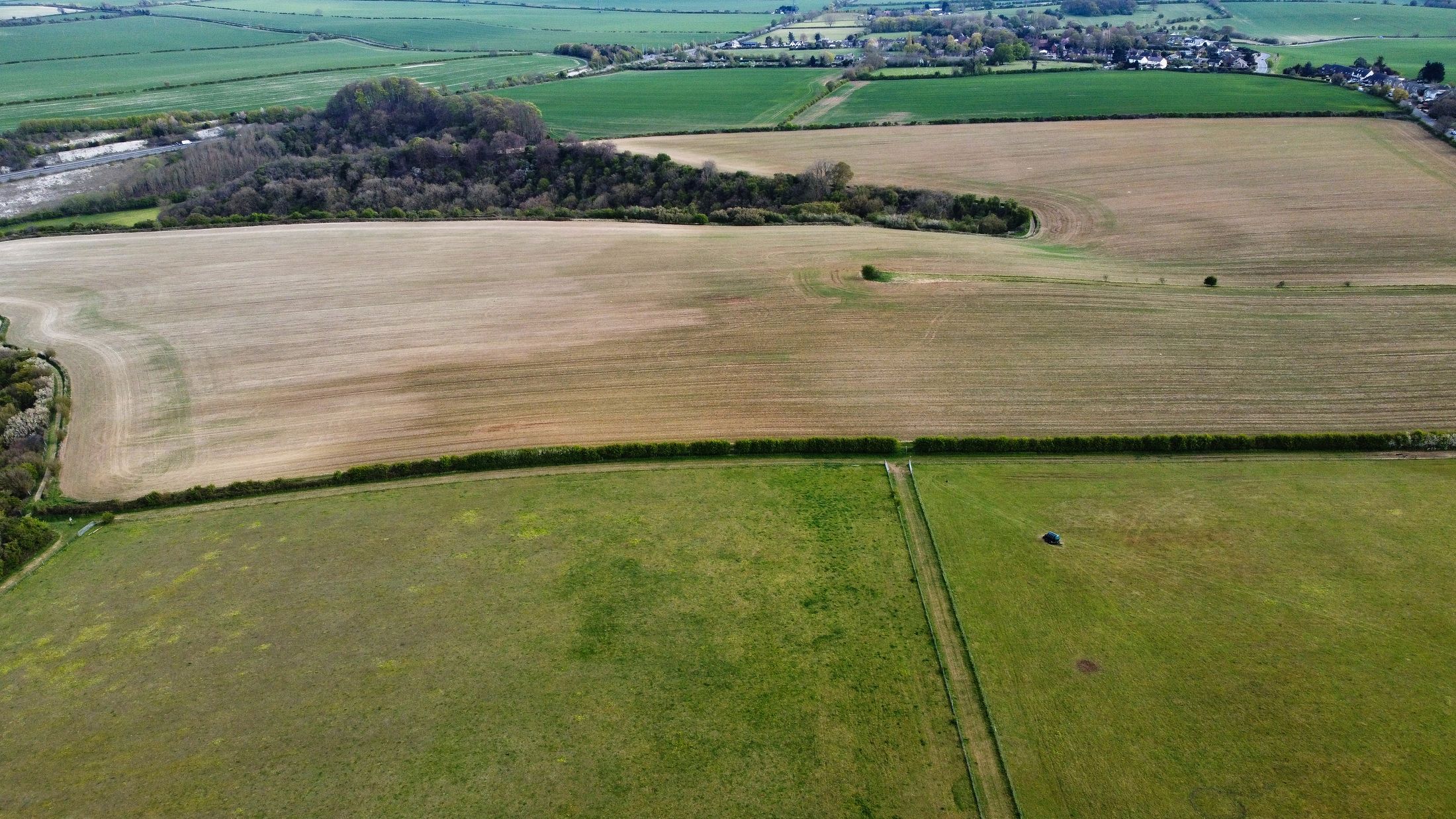Context photograph: Patterned agricultural fields in the English countryside. Not a VIEWPIECE acquisition or analysis.
