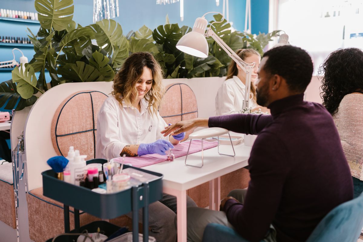 Men's manicure and nail care