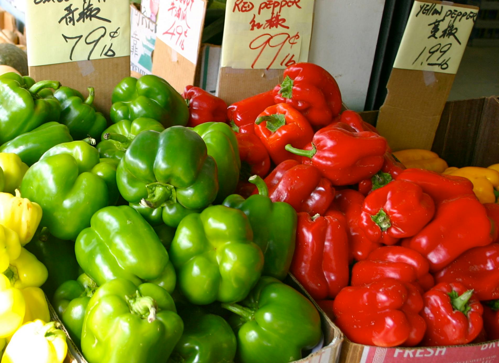 Free stock photo of bell peppers