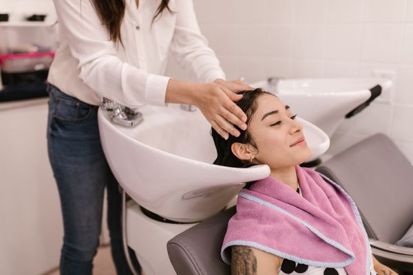 Balayage hair coloring