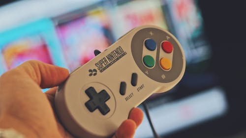 Persoon Met Witte Snes Controller