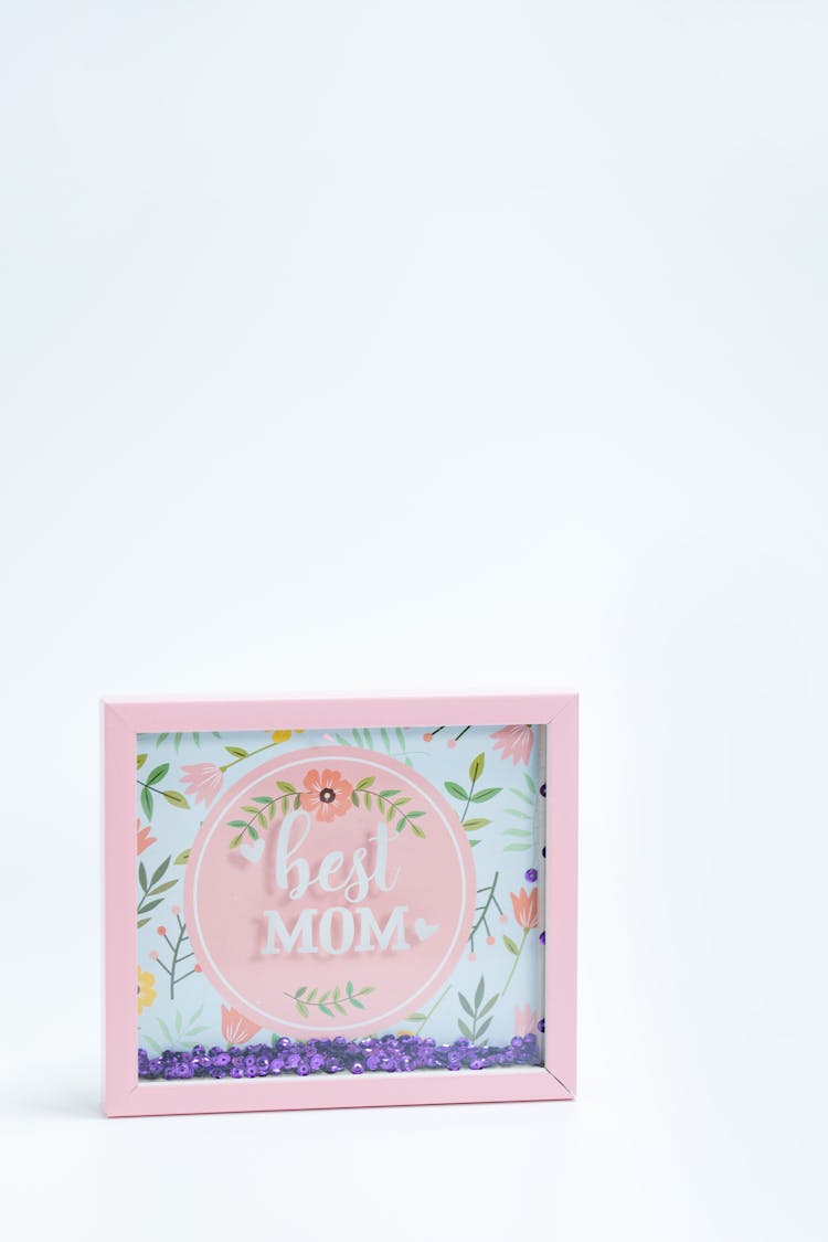 A Frame With Floral Design For A Mothers Day Gift Idea