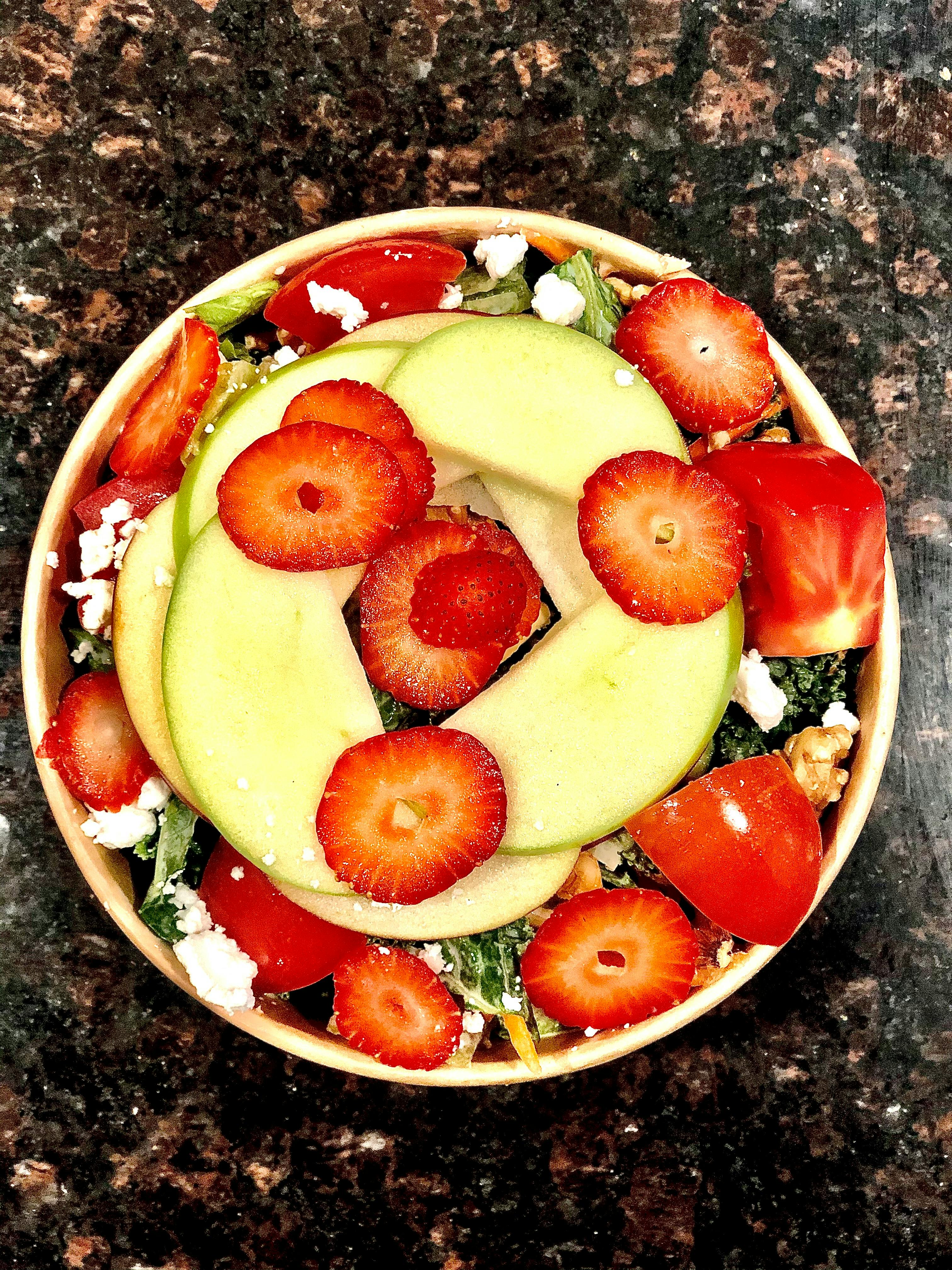 Business professionals discussing AI policy in a U.S. boardroom