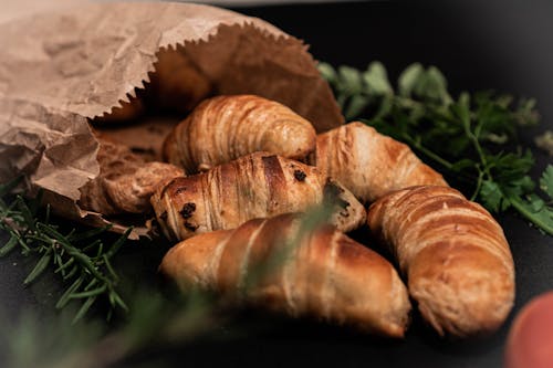 Kostnadsfri bild av bakad, bröd, croissanter