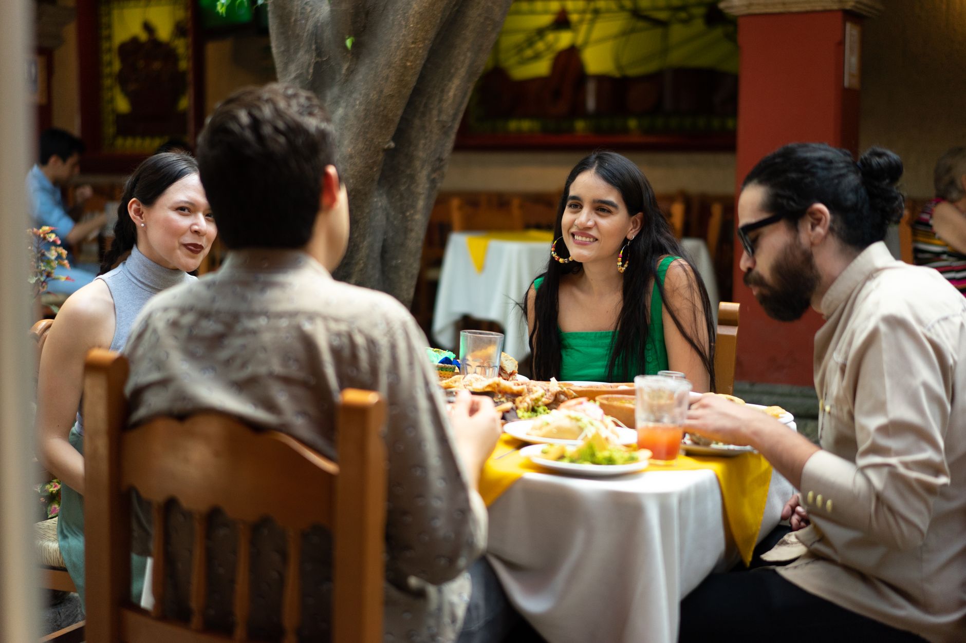 The Solo Dining Paradox: Why Restaurants and Experts Are Reconsidering Table for One