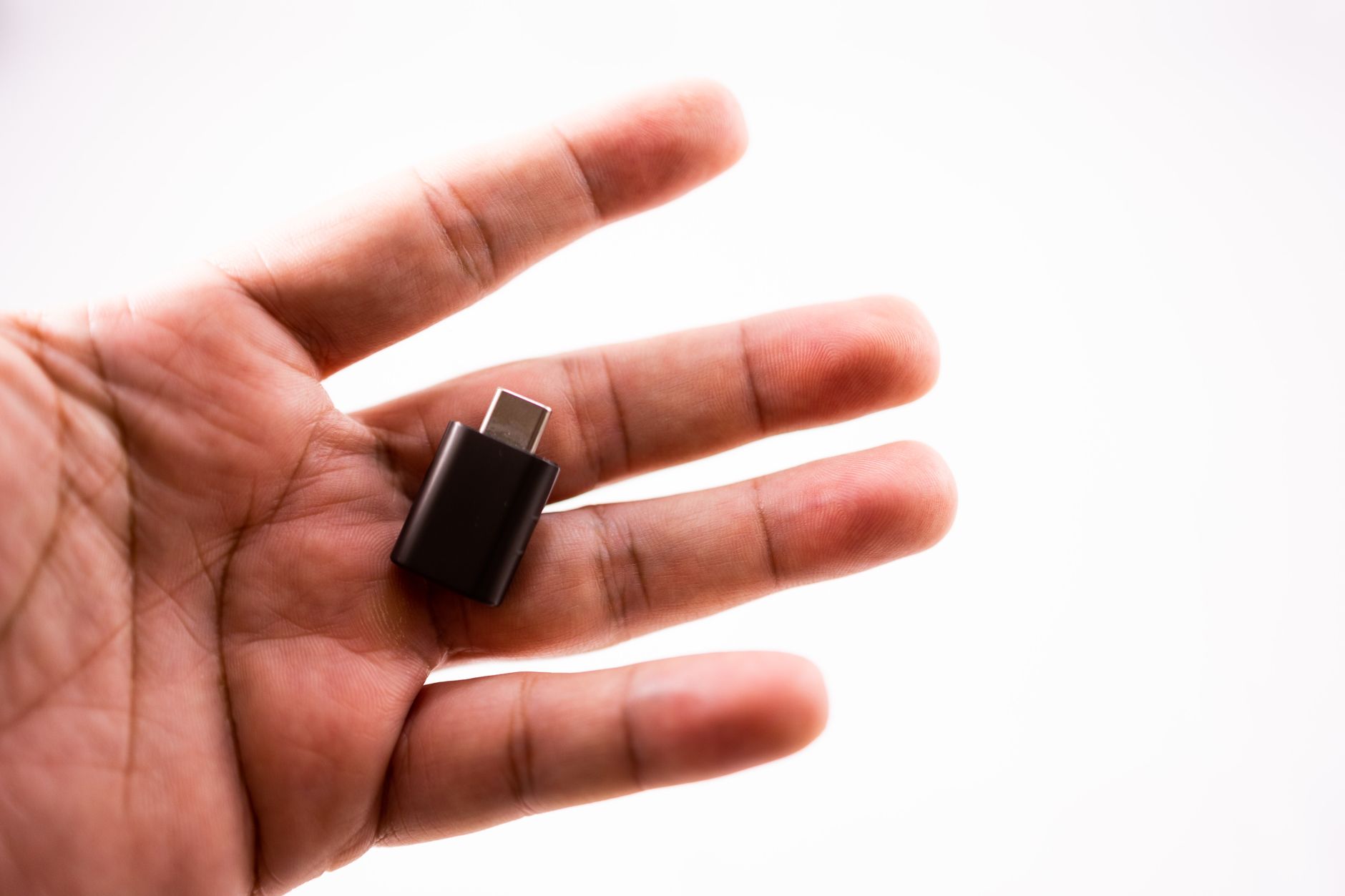 Shure lansează microfonul MV88 cu USB-C la CES 2026